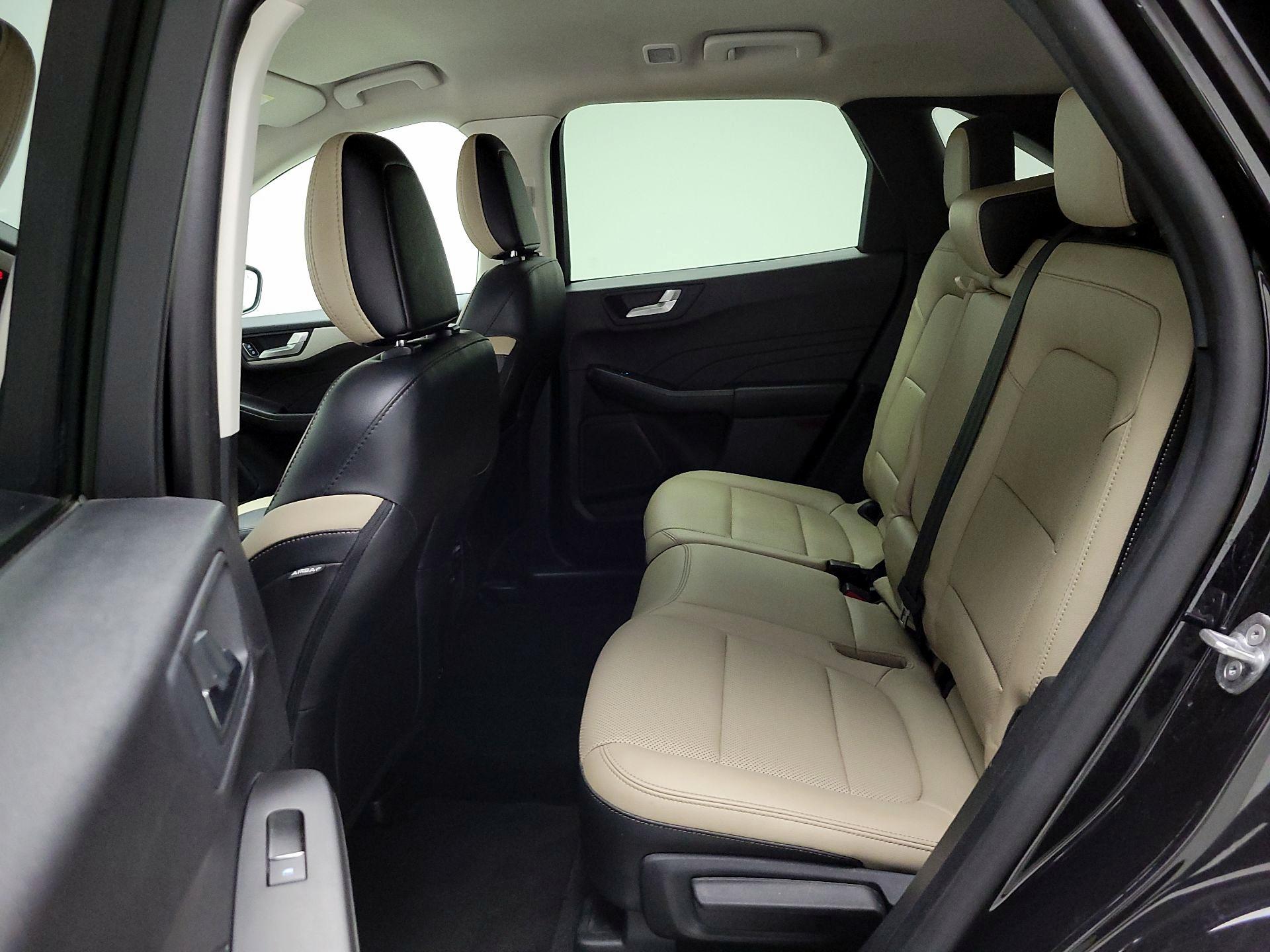 Thumbnail: 2021 Ford Escape - 19