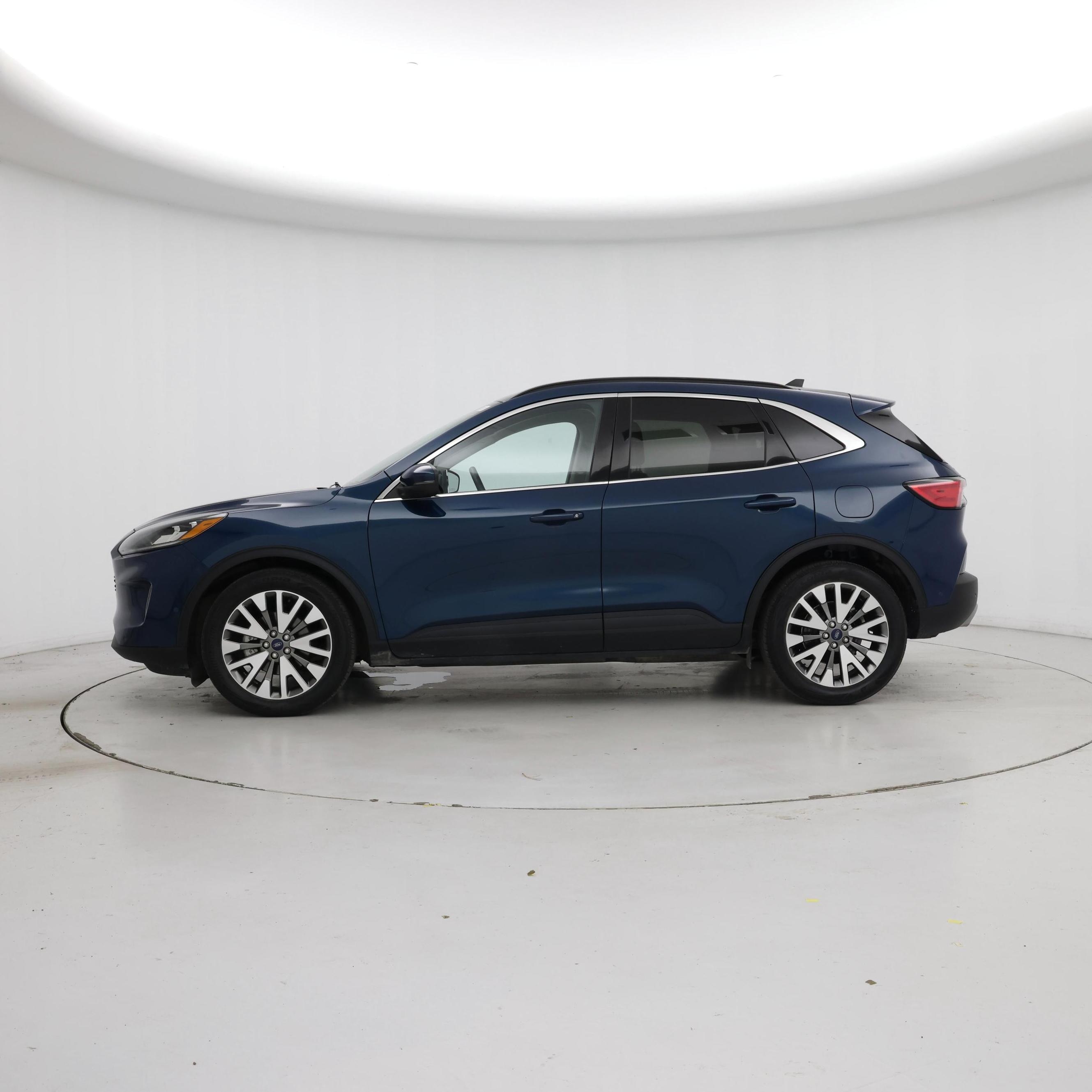 Thumbnail: 2020 Ford Escape - 3
