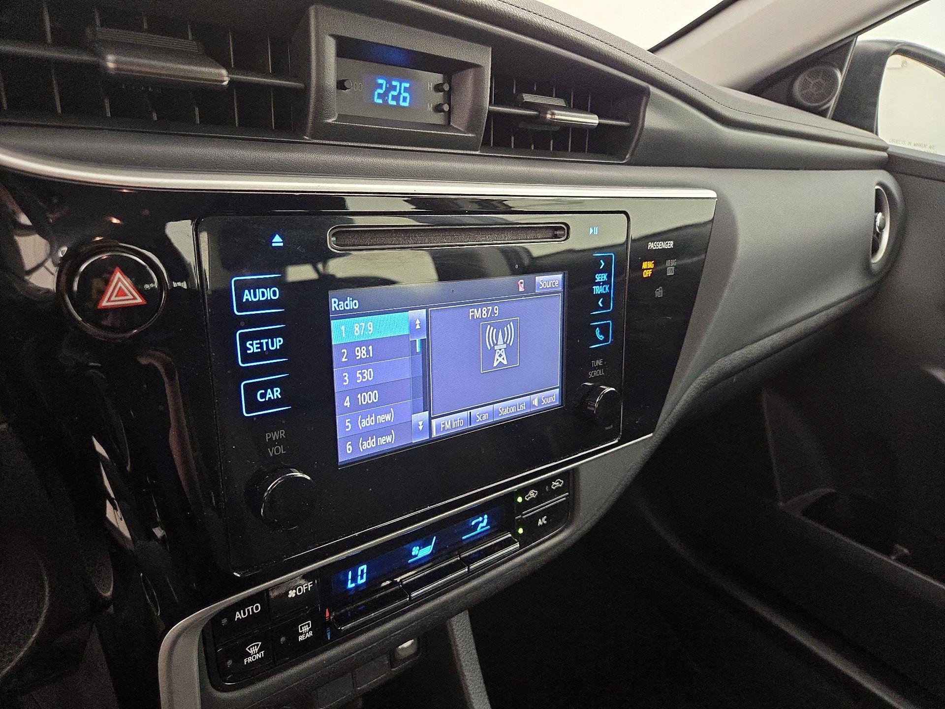 Thumbnail: 2017 Toyota Corolla - 15