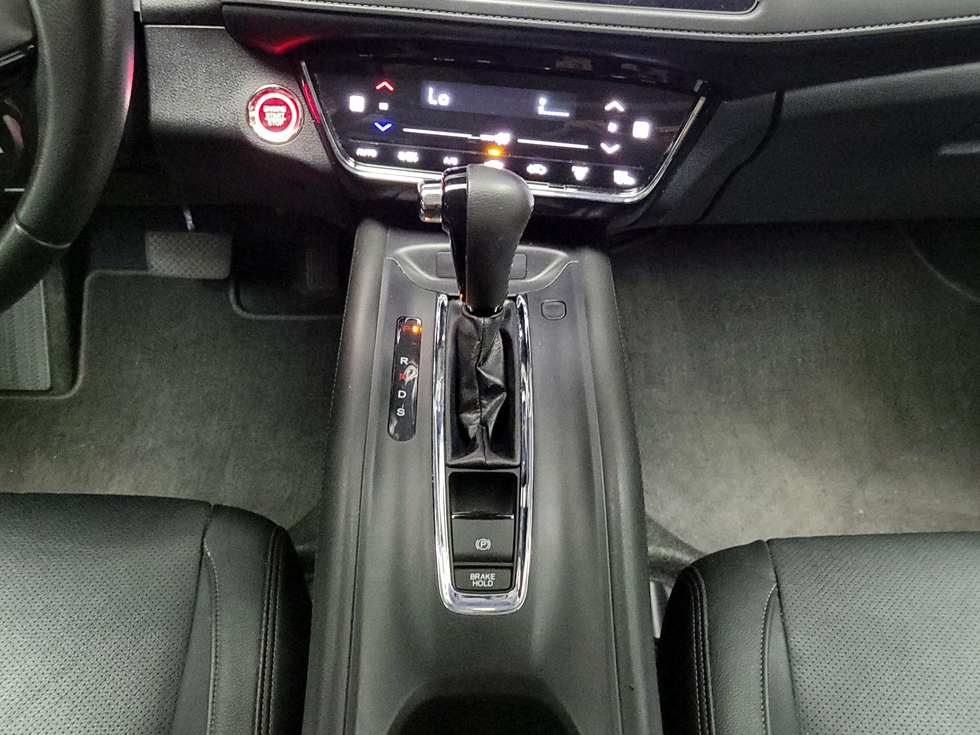 Thumbnail: 2021 Honda HR-V - 17