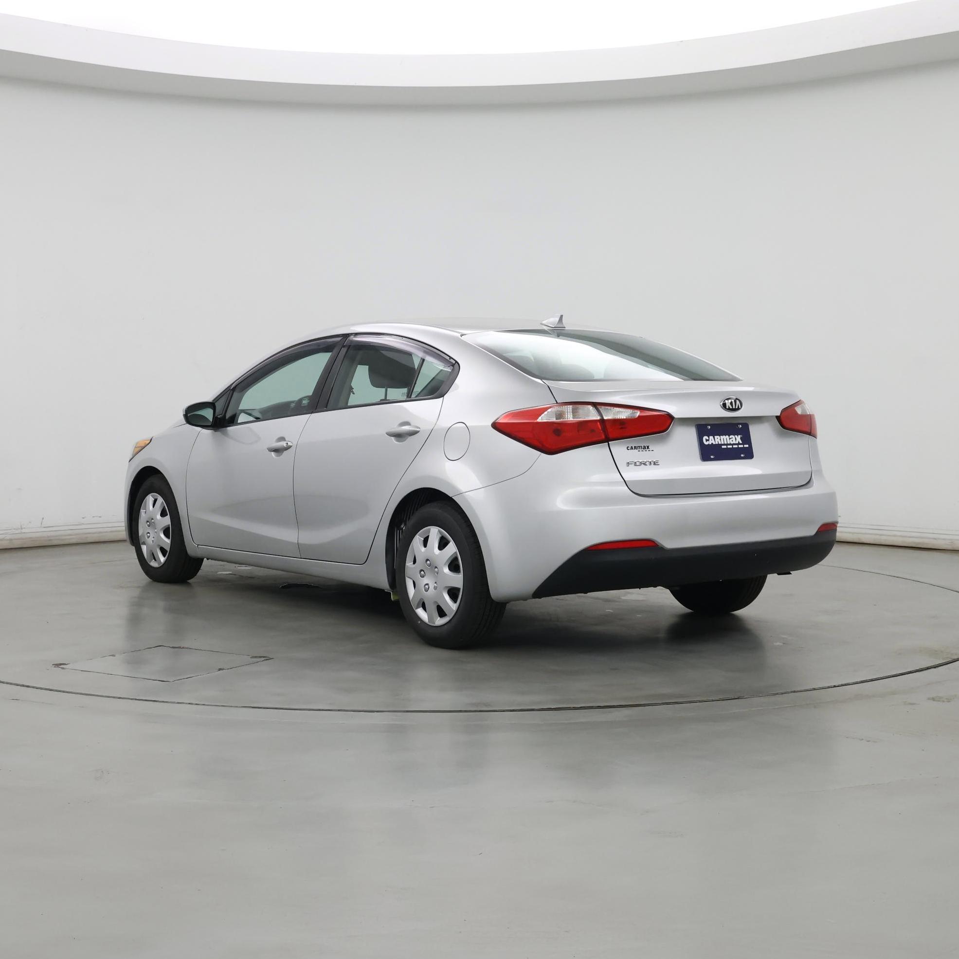 Thumbnail: 2016 Kia Forte - 2