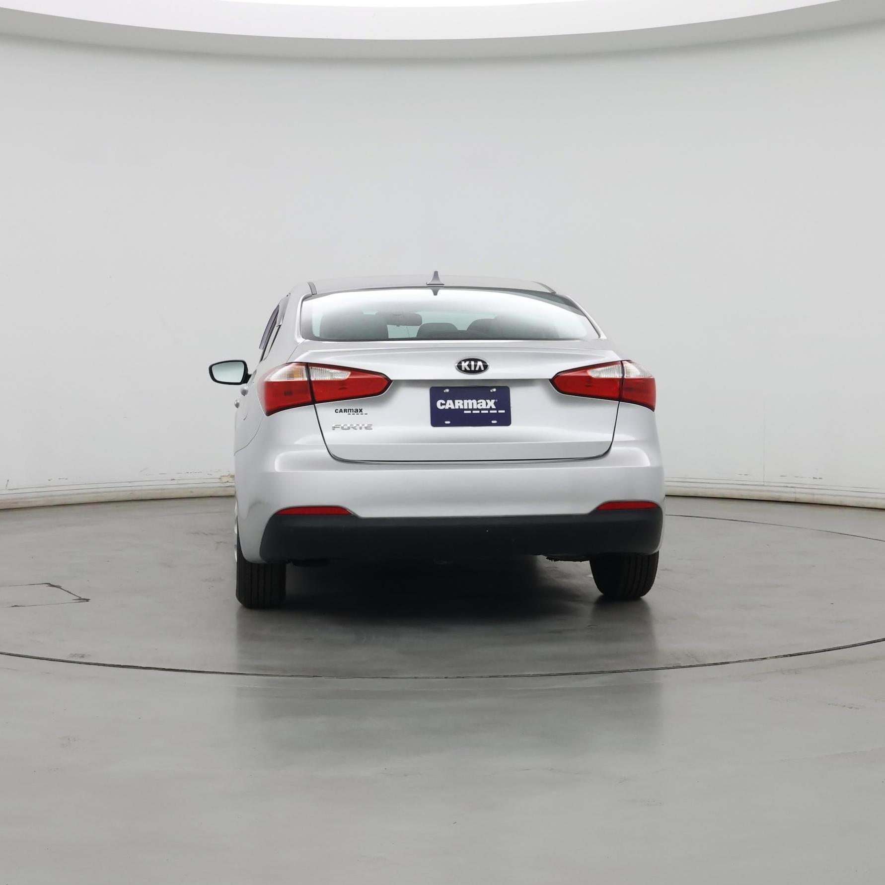 Thumbnail: 2016 Kia Forte - 6