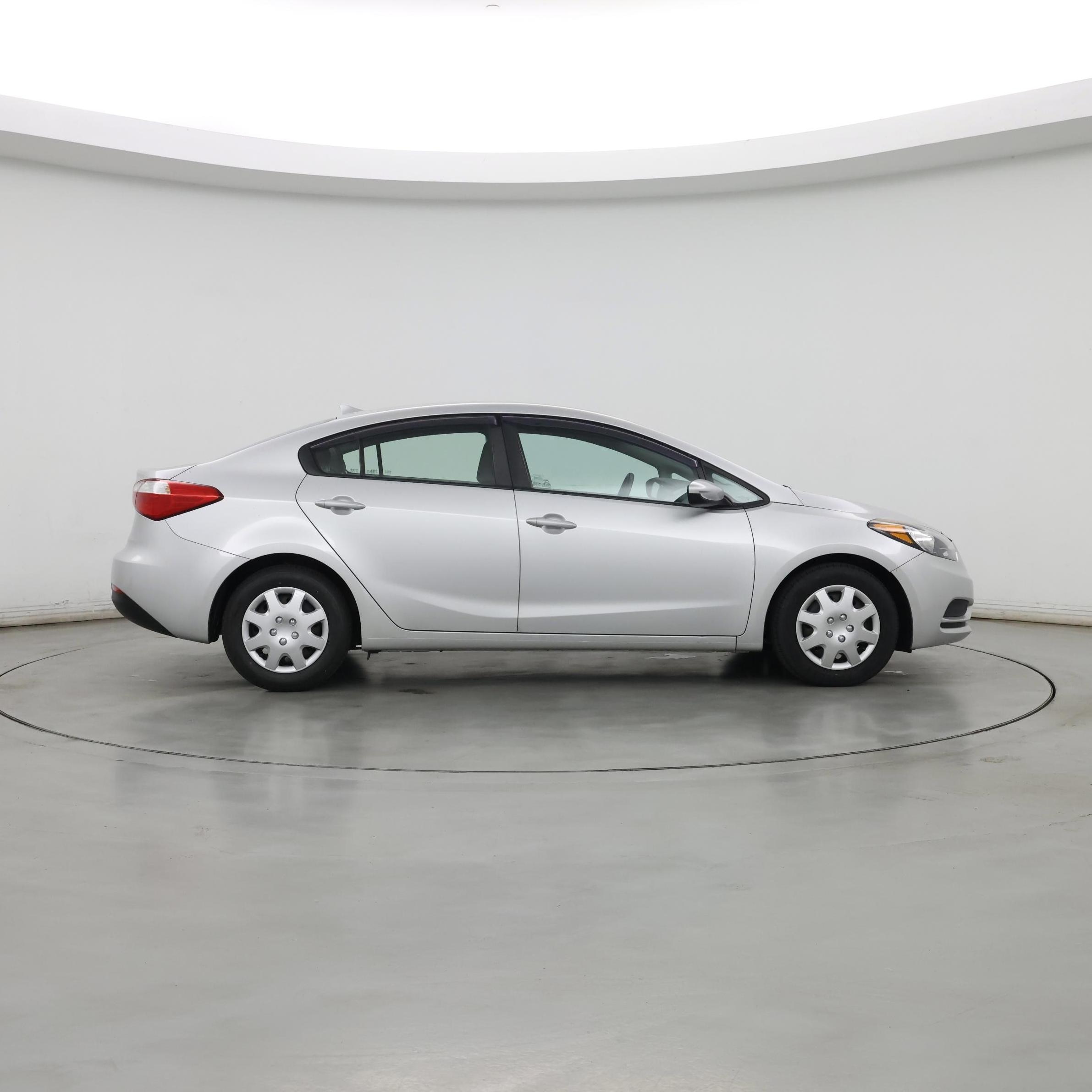 Thumbnail: 2016 Kia Forte - 7
