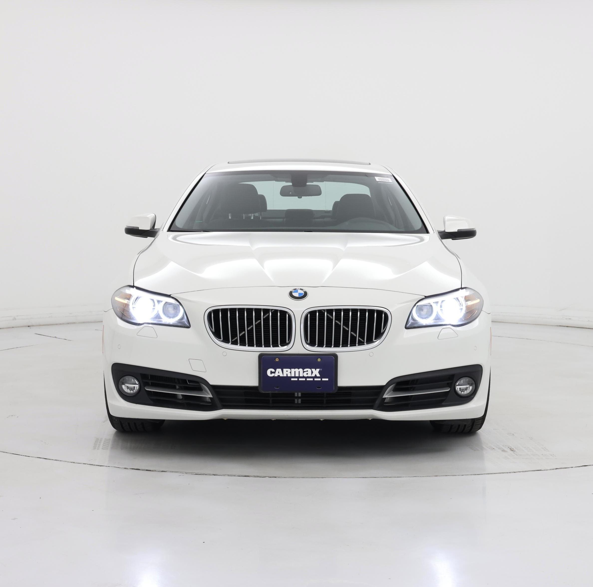 Thumbnail: 2016 BMW 5 Series - 5