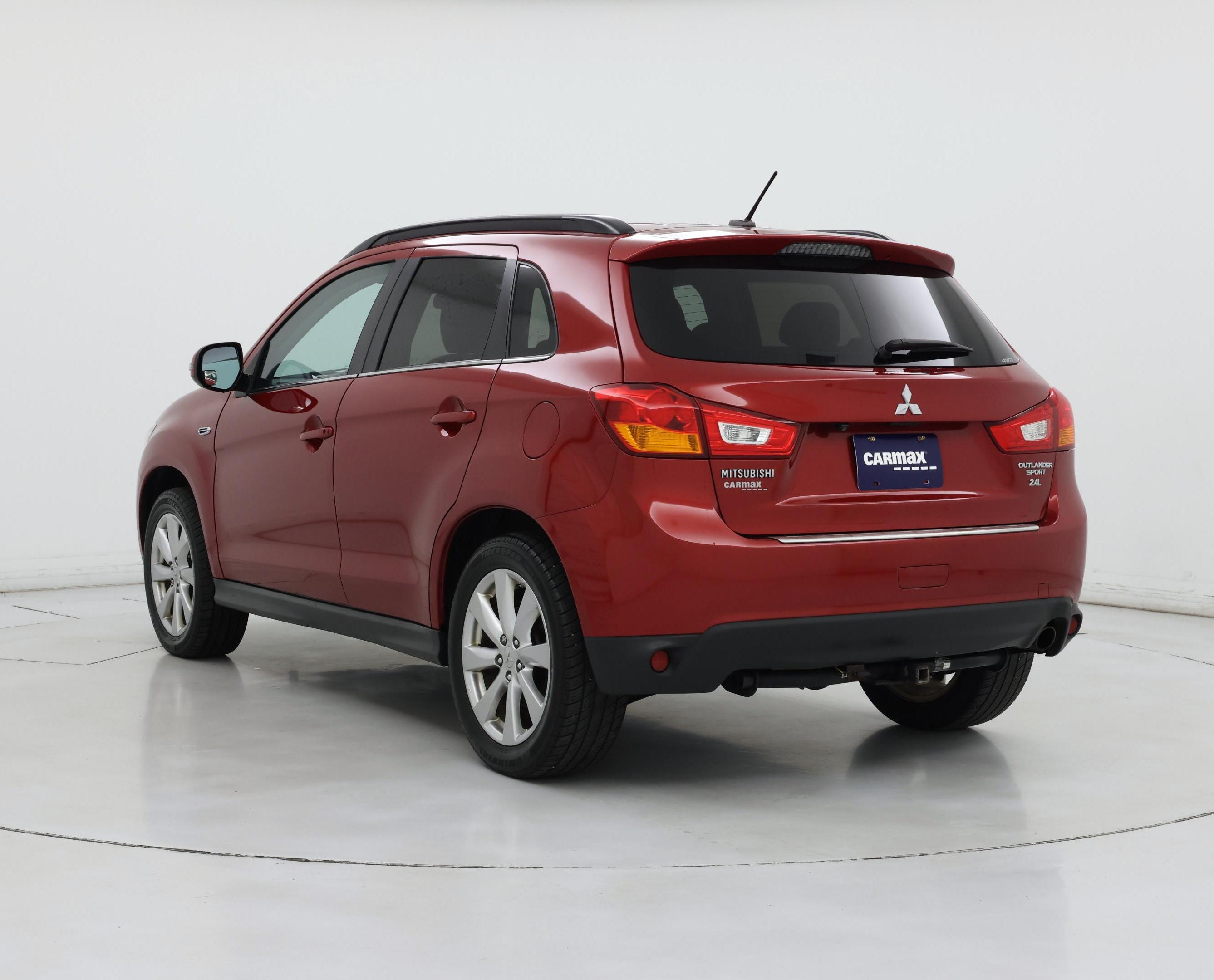 Thumbnail: 2015 Mitsubishi Outlander Sport - 2