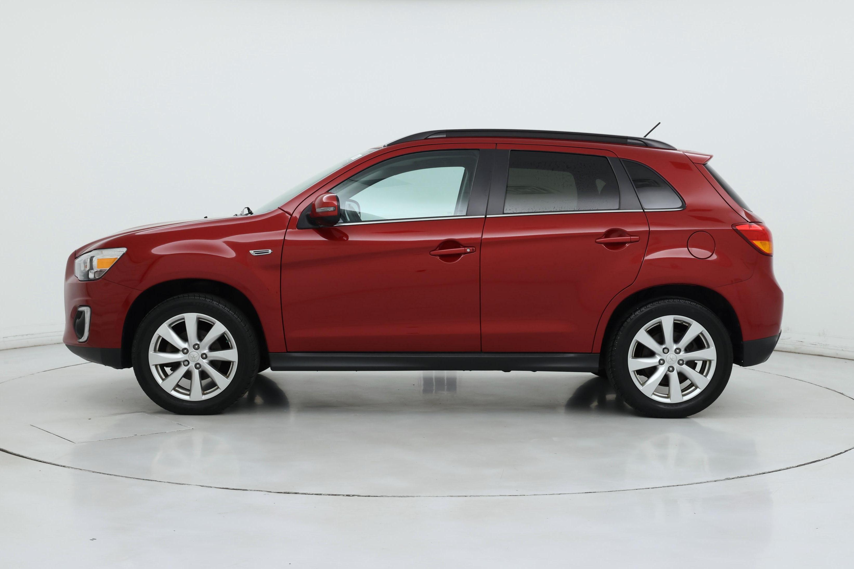 Thumbnail: 2015 Mitsubishi Outlander Sport - 3