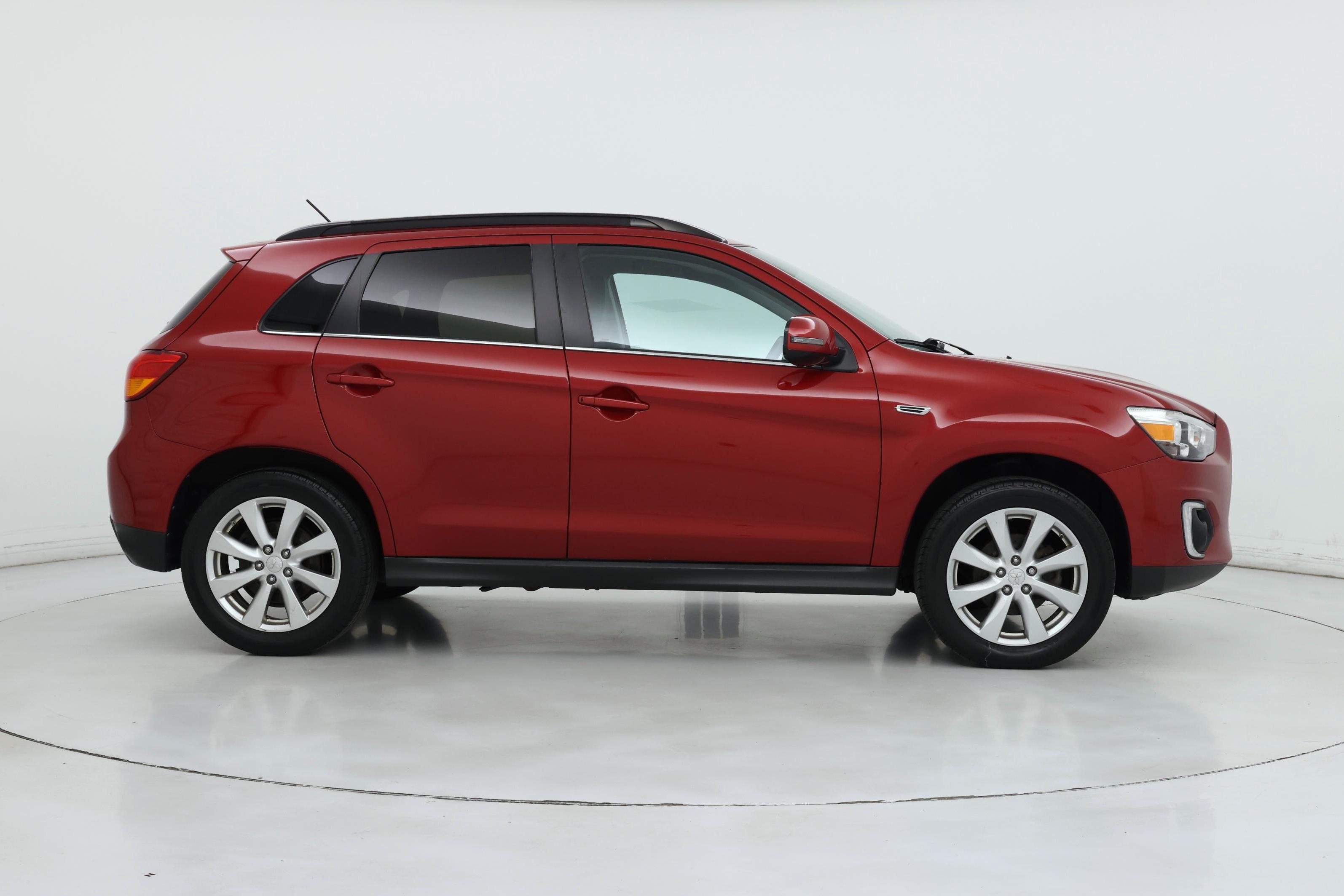 Thumbnail: 2015 Mitsubishi Outlander Sport - 7