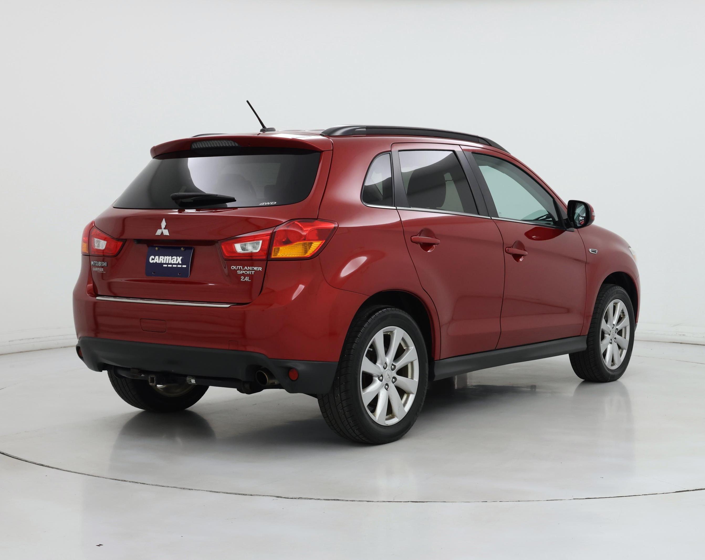 Thumbnail: 2015 Mitsubishi Outlander Sport - 8