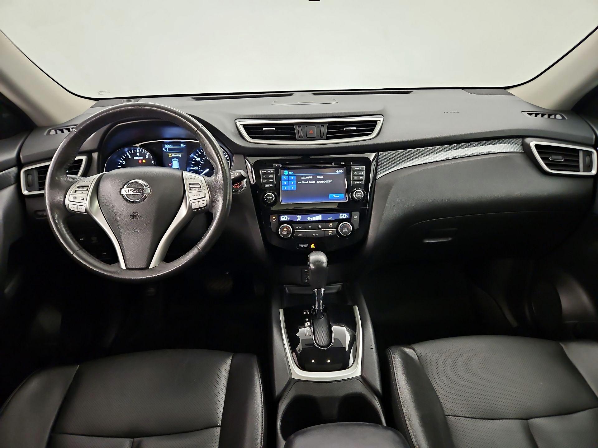 Thumbnail: 2016 Nissan Rogue - 9