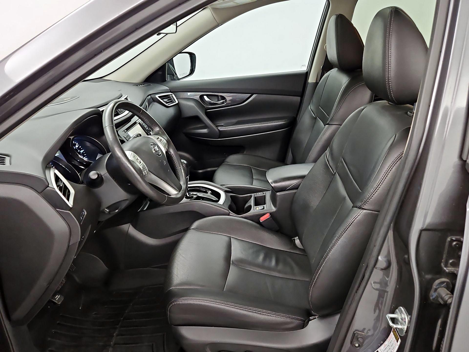 Thumbnail: 2016 Nissan Rogue - 11