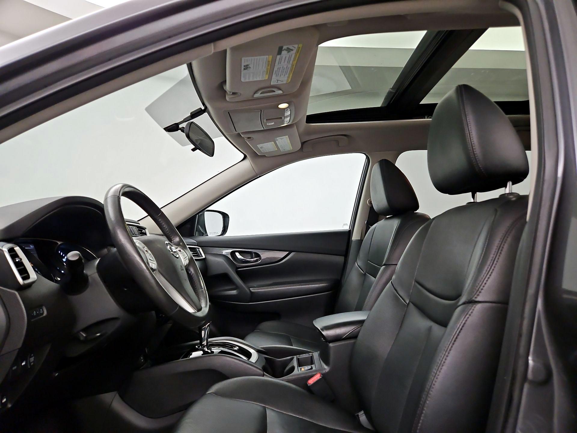 Thumbnail: 2016 Nissan Rogue - 20