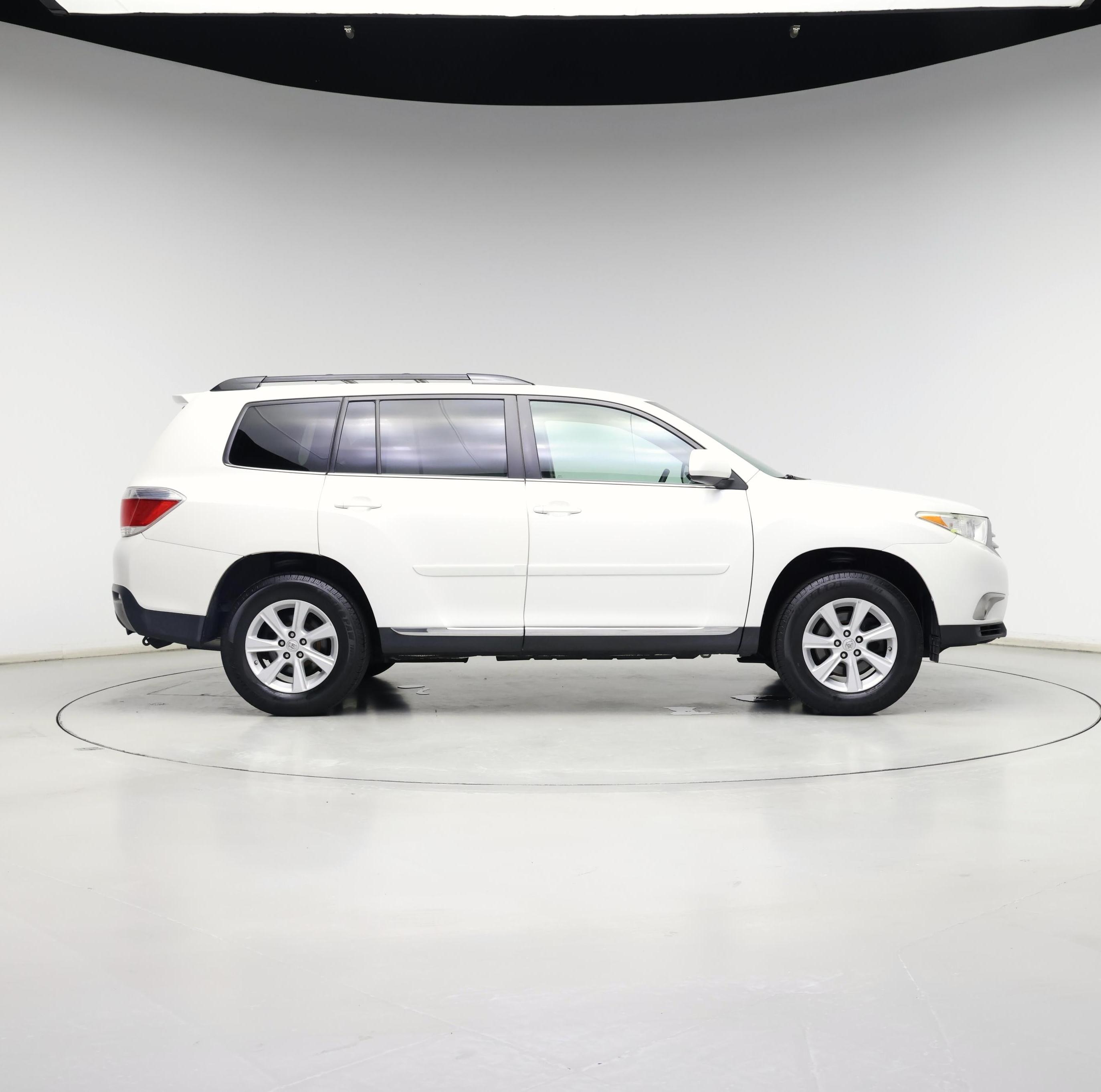 Thumbnail: 2013 Toyota Highlander - 7