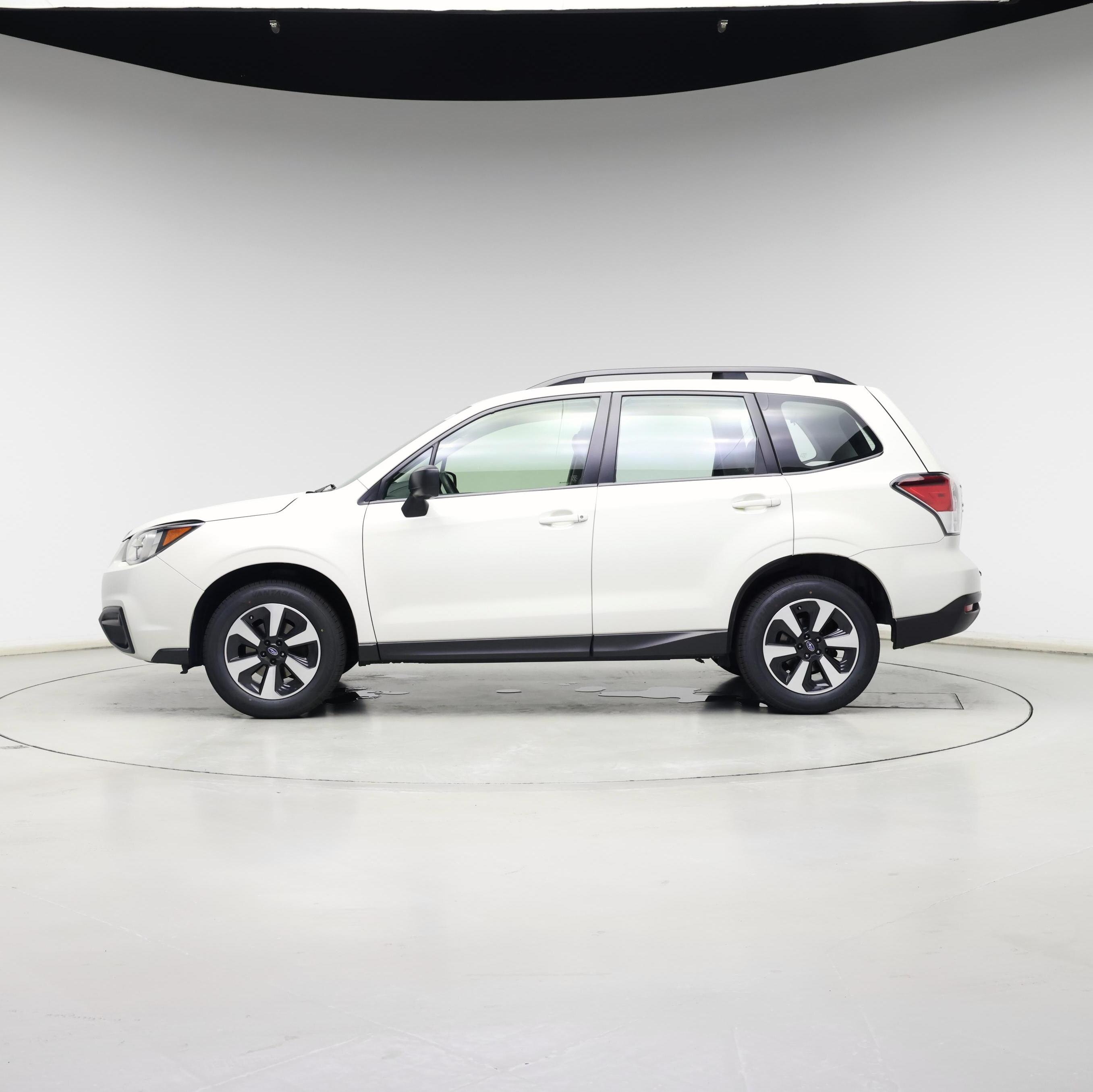 Thumbnail: 2017 Subaru Forester - 3