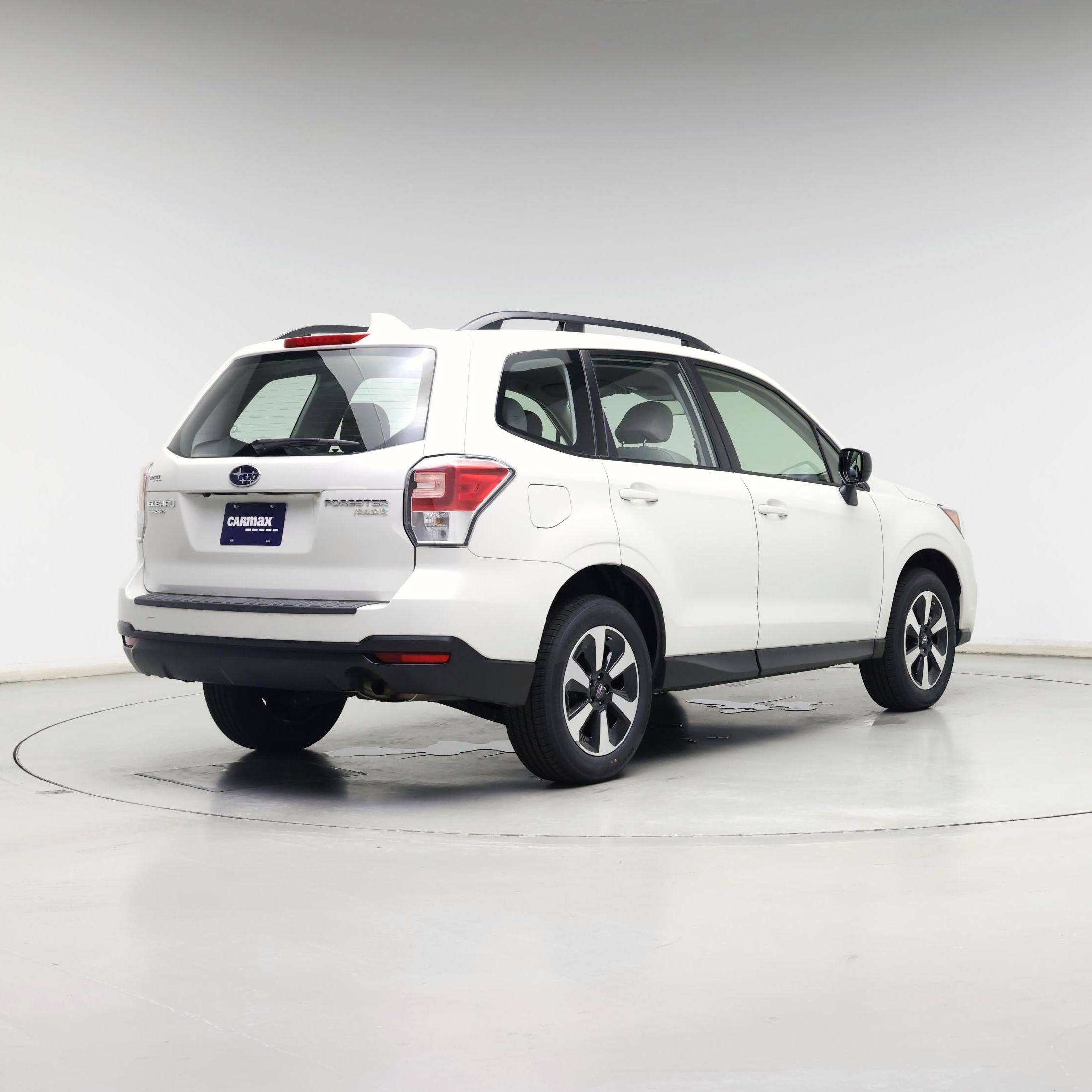 Thumbnail: 2017 Subaru Forester - 8