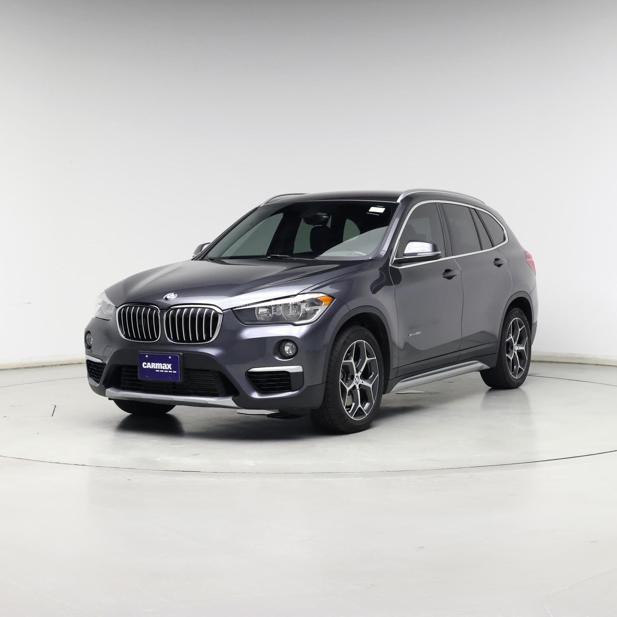Thumbnail: 2018 BMW X1 - 4
