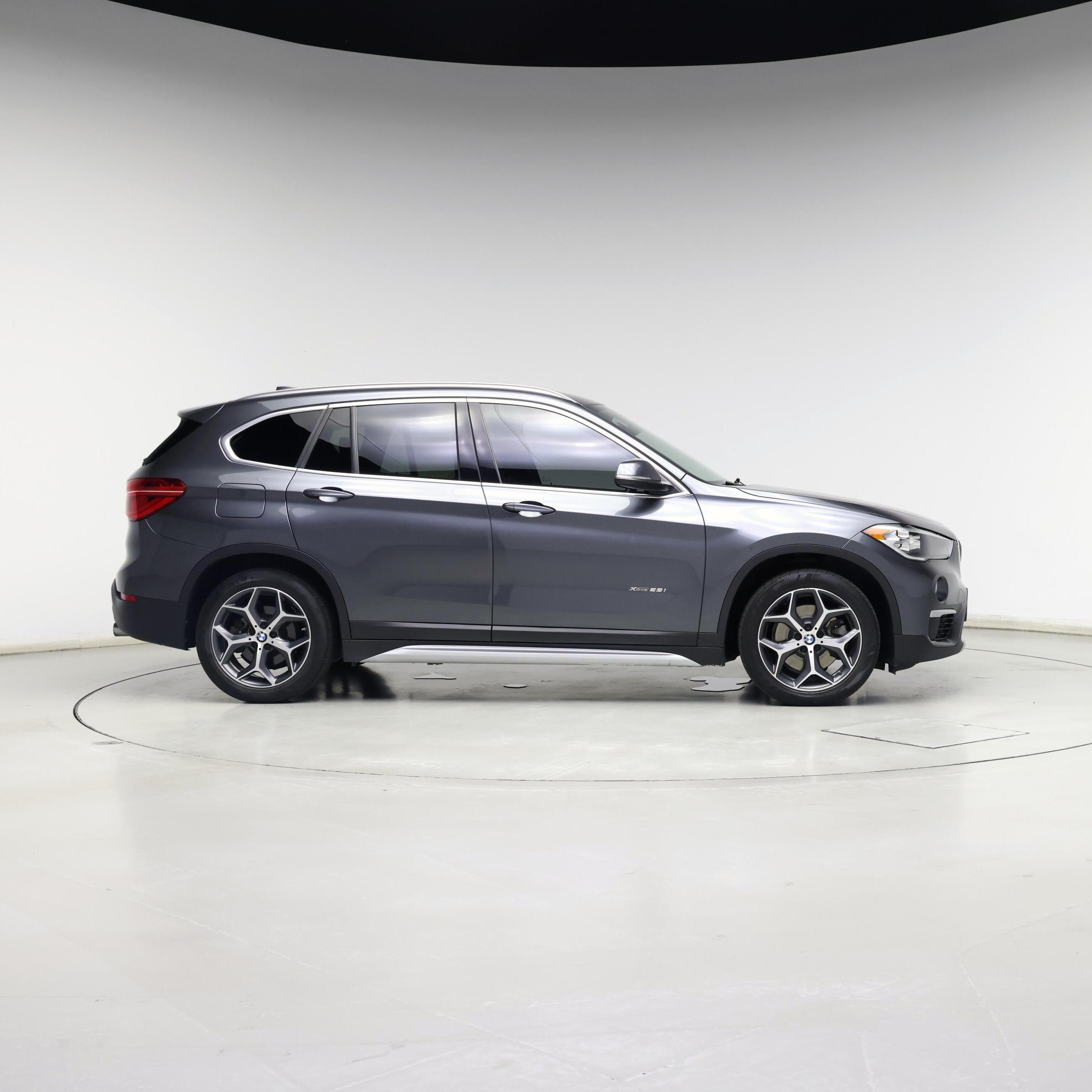 Thumbnail: 2018 BMW X1 - 7