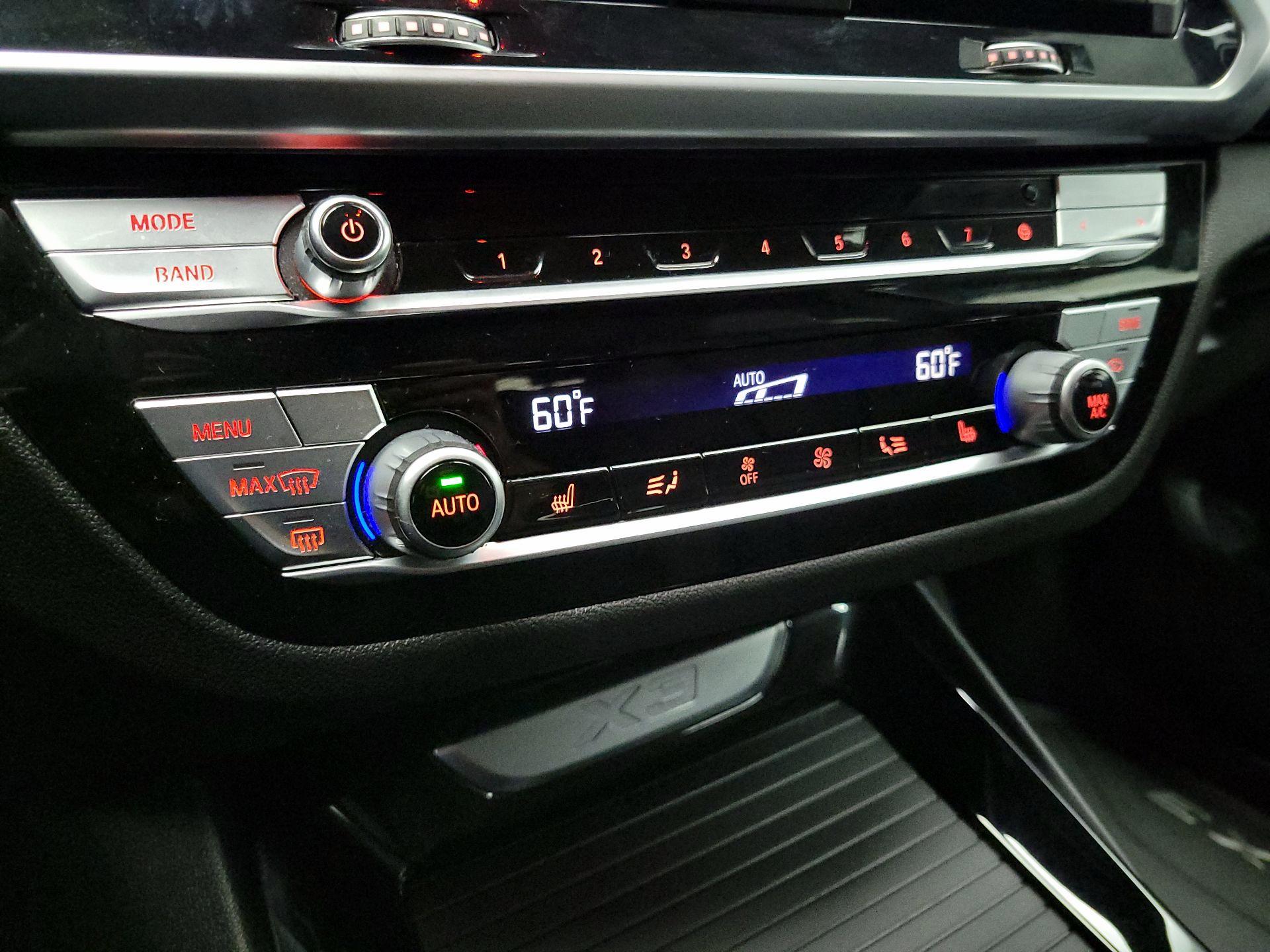 Thumbnail: 2020 BMW X3 - 17