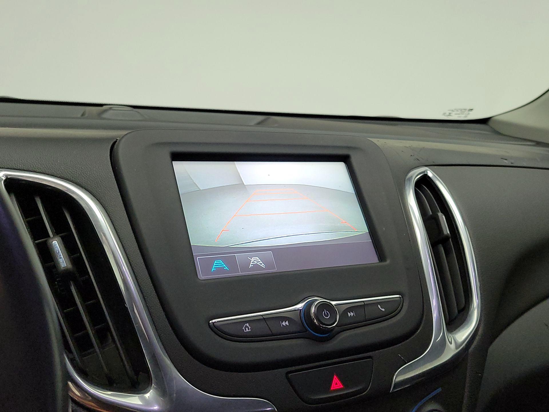 Thumbnail: 2018 Chevrolet Equinox - 14