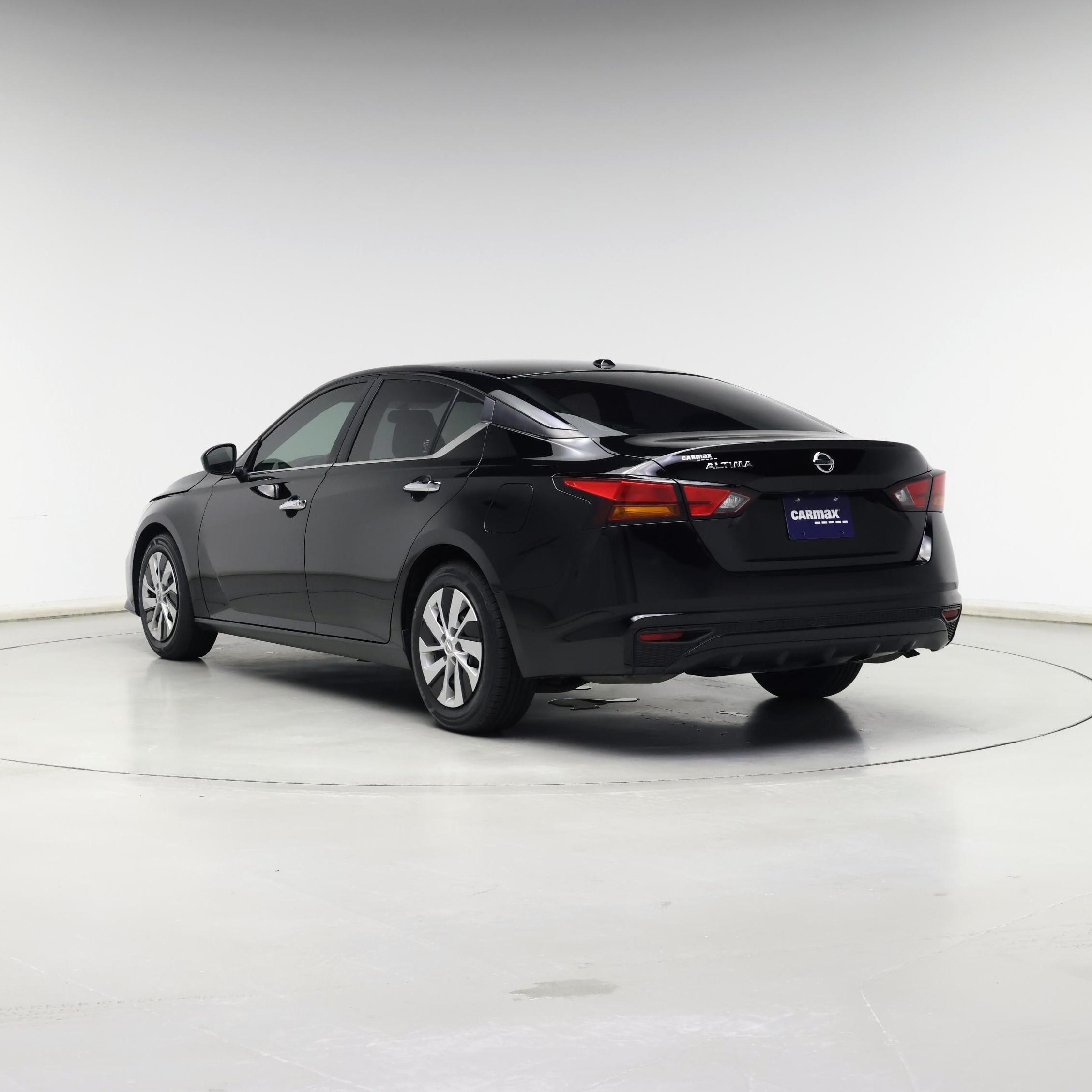 Thumbnail: 2020 Nissan Altima - 2