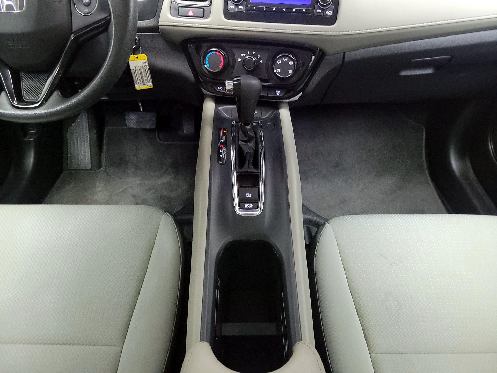 Thumbnail: 2021 Honda HR-V - 17