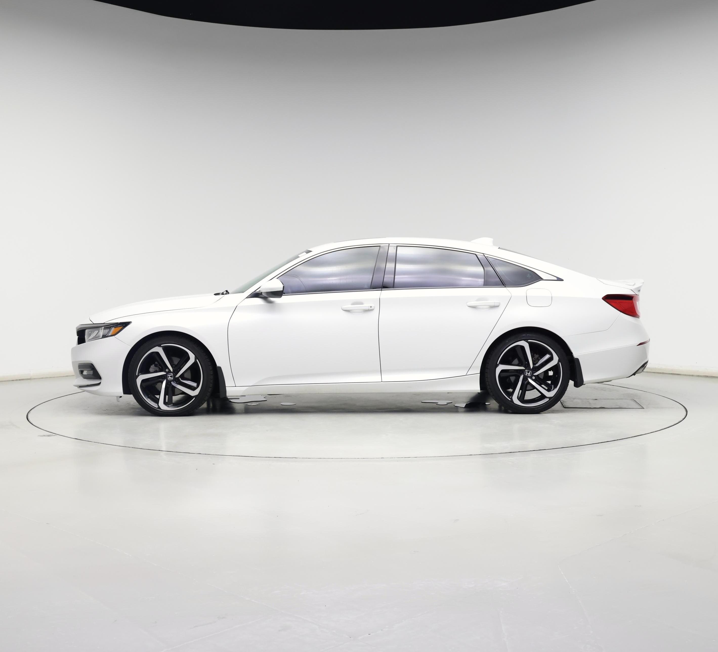 Thumbnail: 2019 Honda Accord - 3