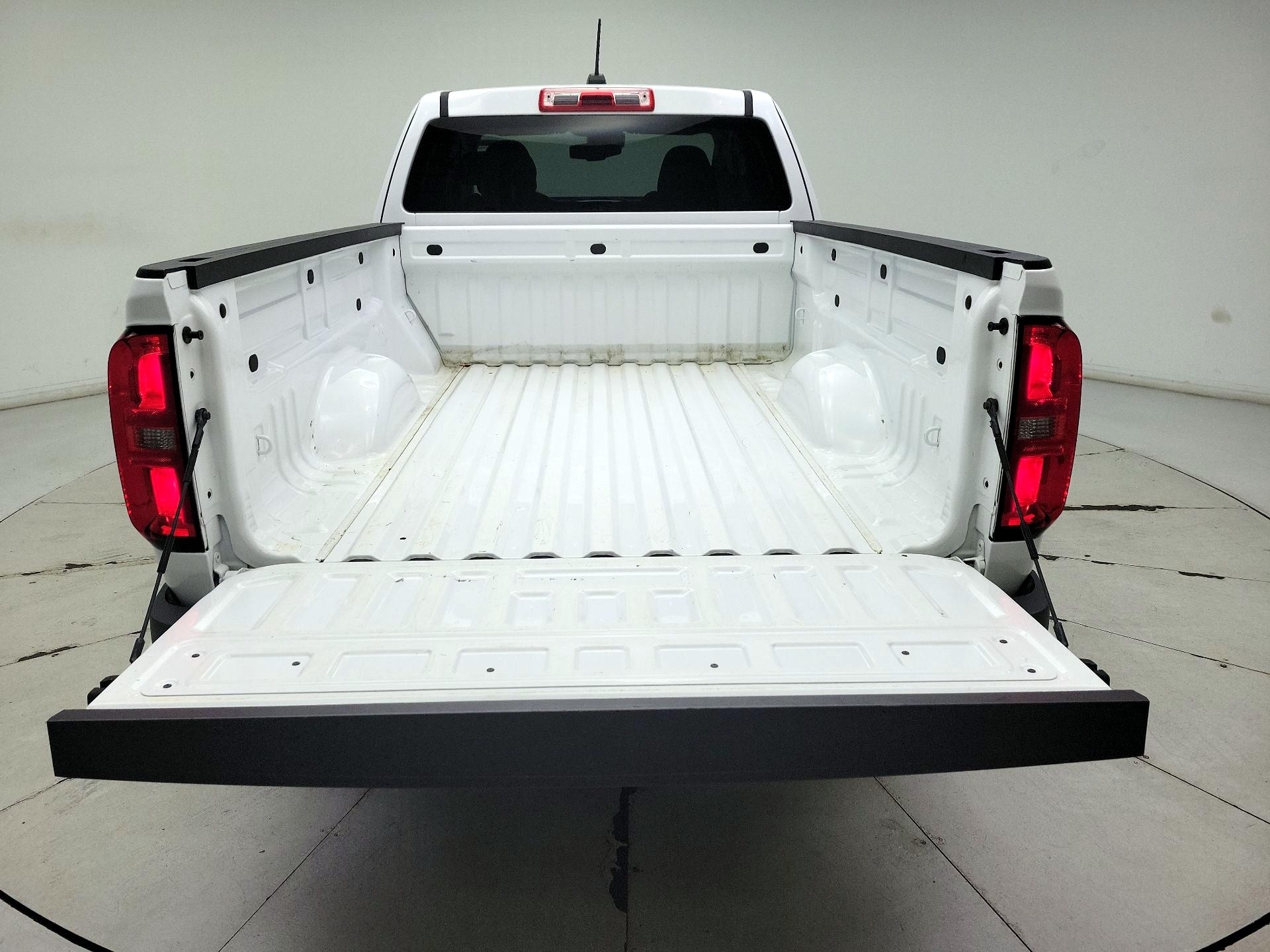 Thumbnail: 2021 Chevrolet Colorado - 20