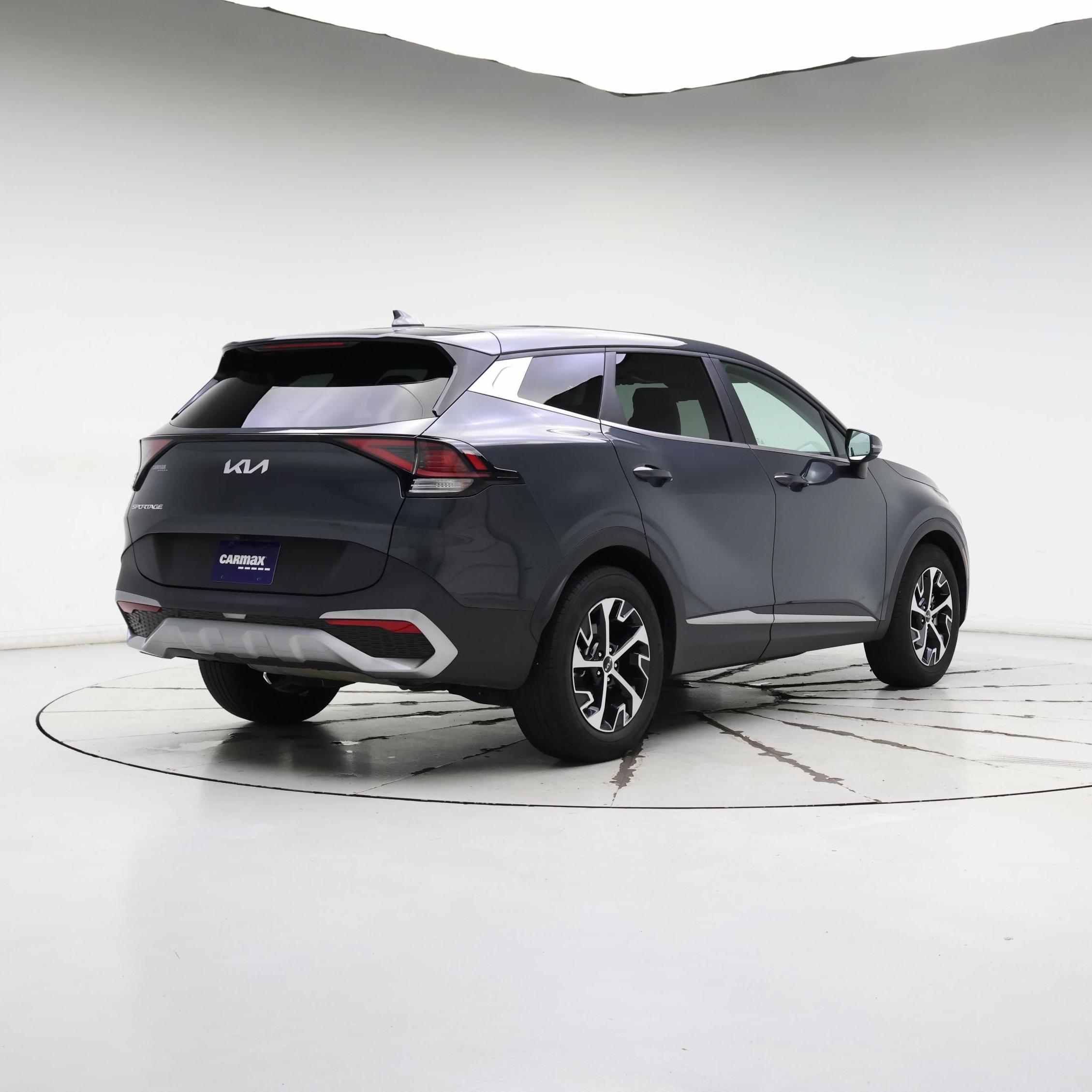 Thumbnail: 2023 Kia Sportage - 8