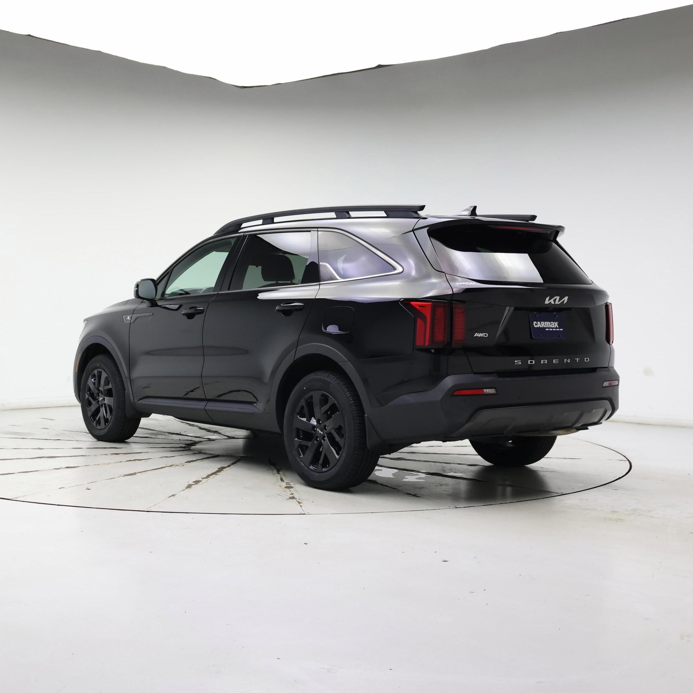 Thumbnail: 2022 Kia Sorento - 2