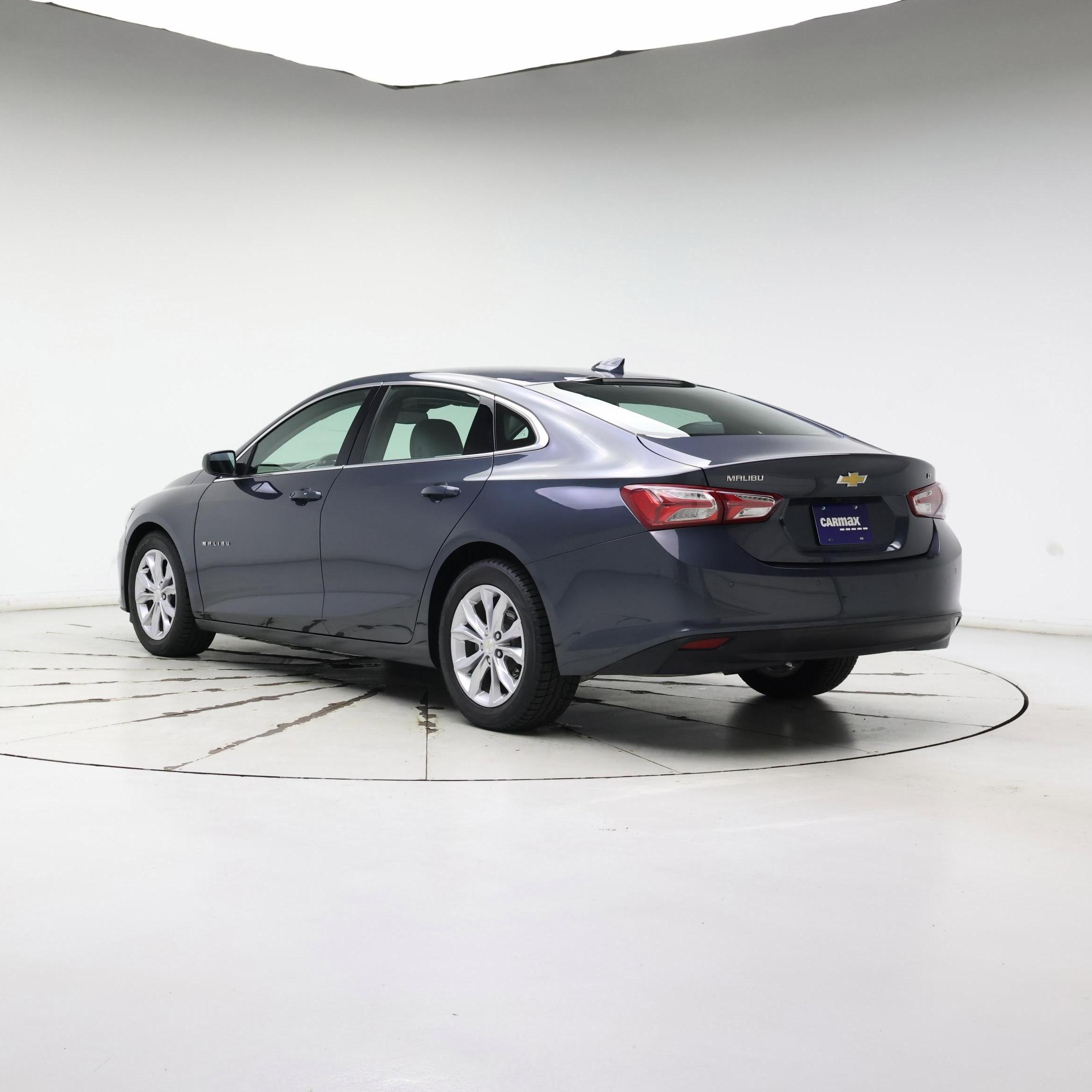 Thumbnail: 2021 Chevrolet Malibu - 2