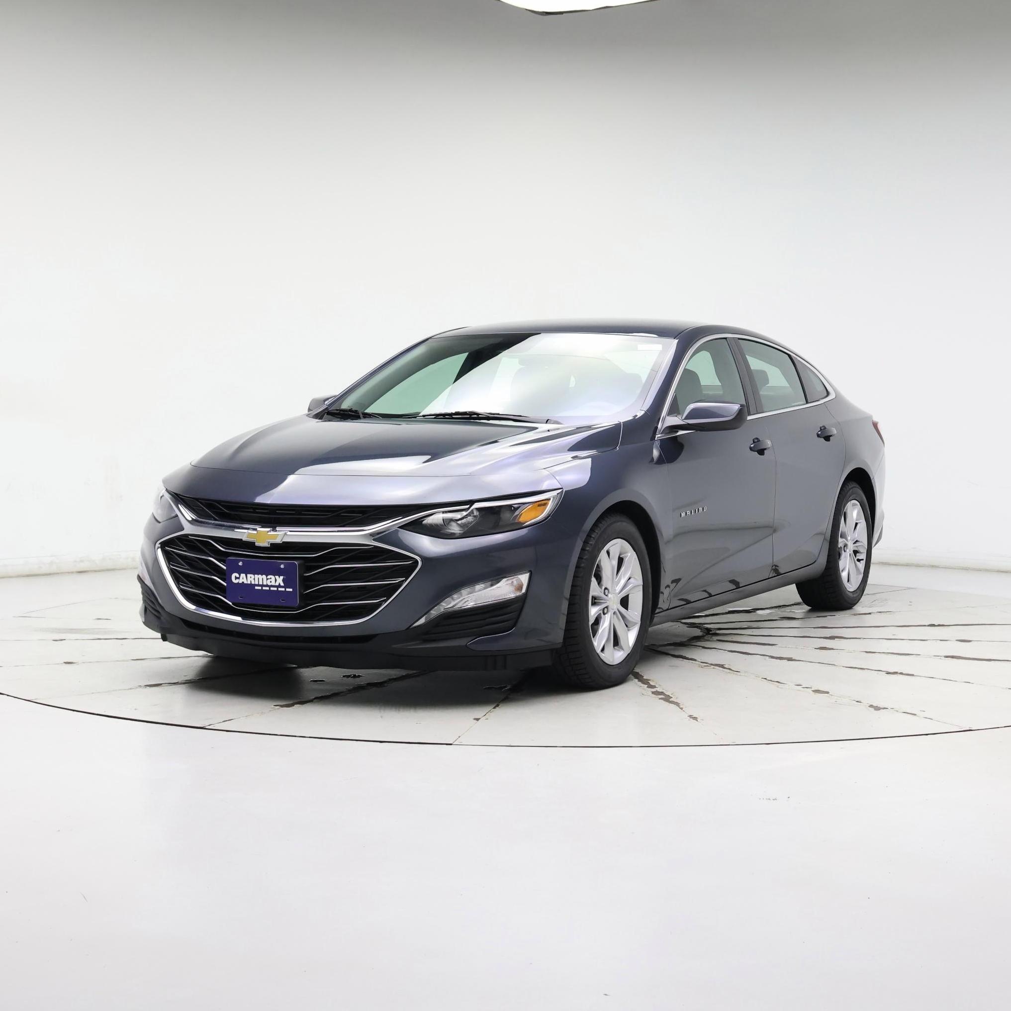 Thumbnail: 2021 Chevrolet Malibu - 4