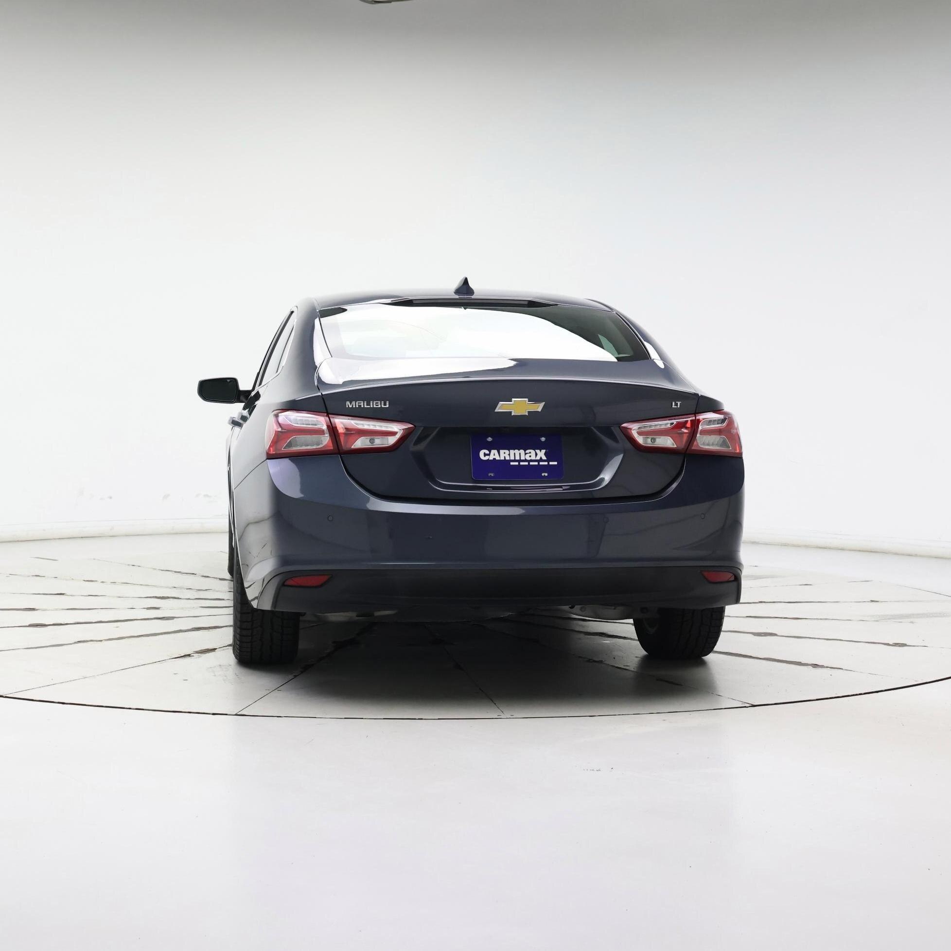 Thumbnail: 2021 Chevrolet Malibu - 6