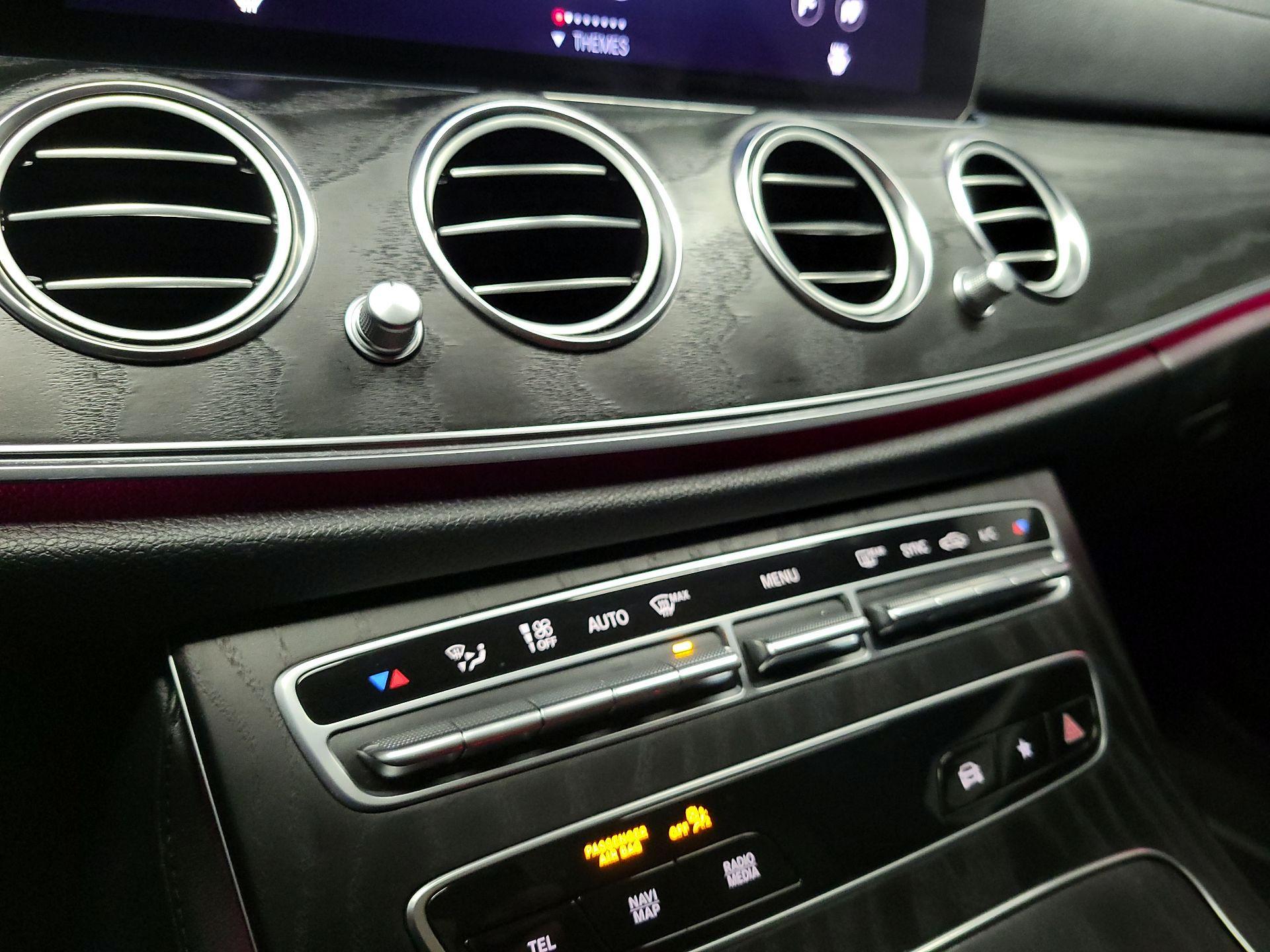 Thumbnail: 2021 Mercedes-Benz E-Class - 17