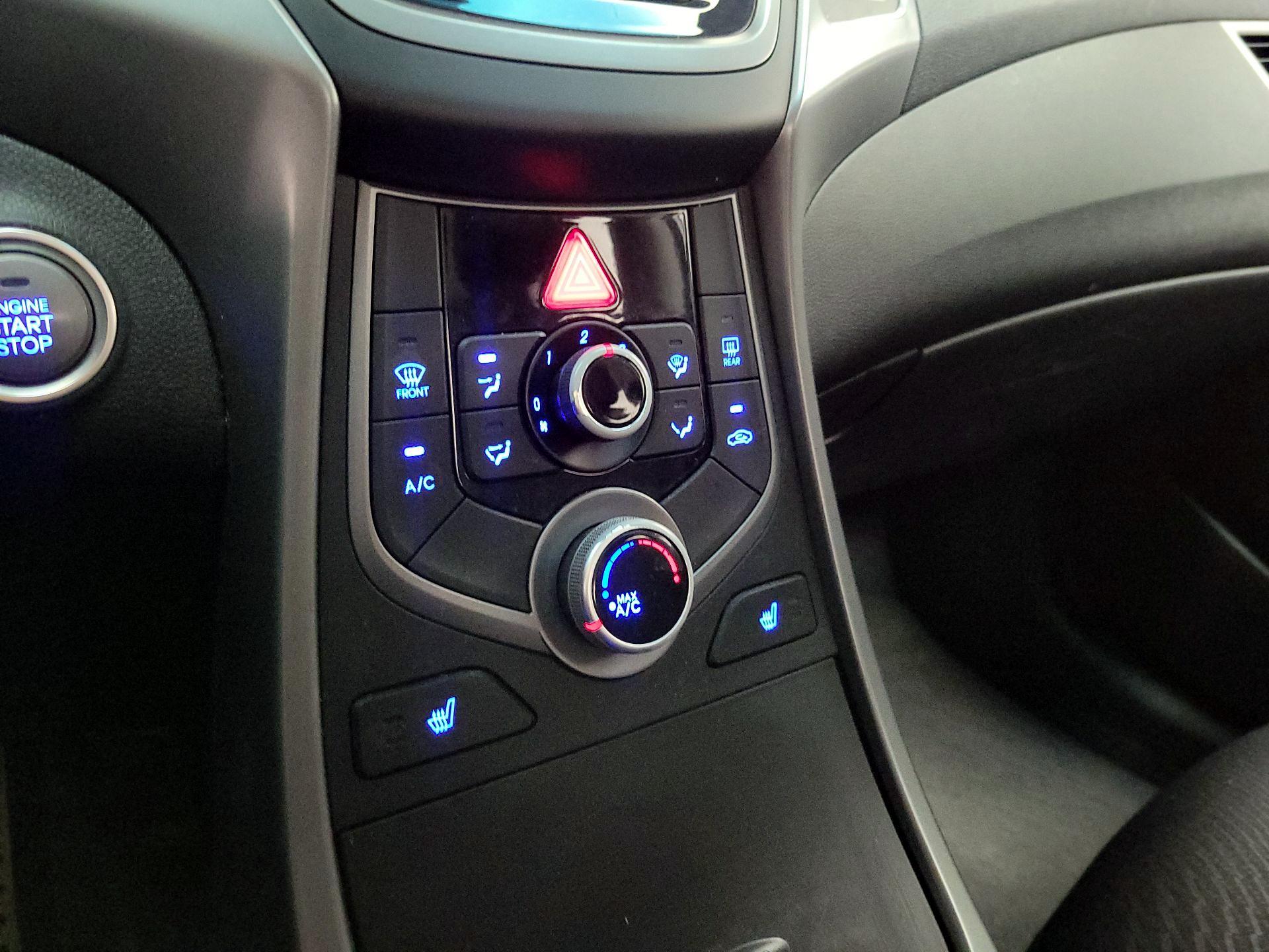 Thumbnail: 2016 Hyundai Elantra - 16