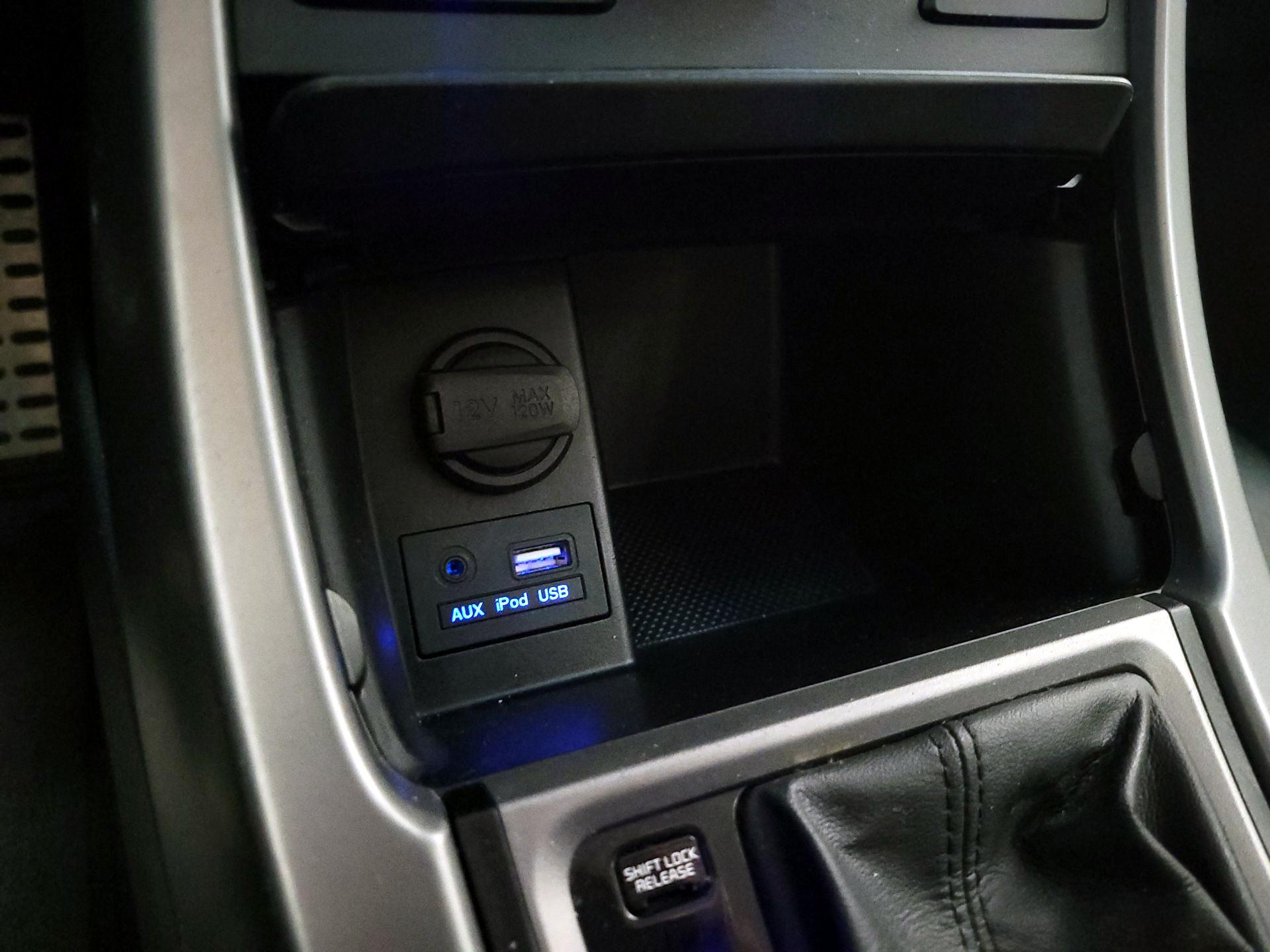 Thumbnail: 2016 Hyundai Elantra - 18
