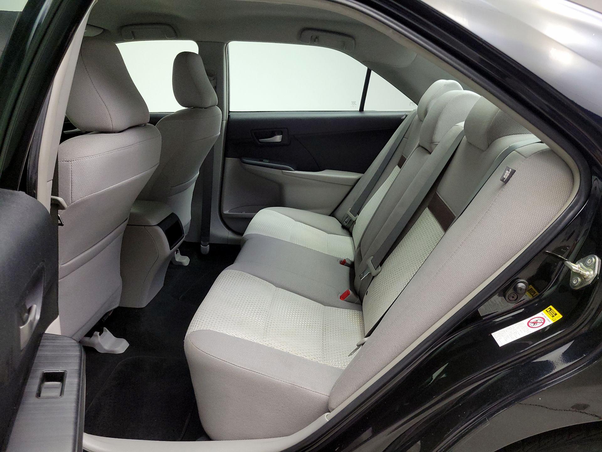 Thumbnail: 2014 Toyota Camry - 19