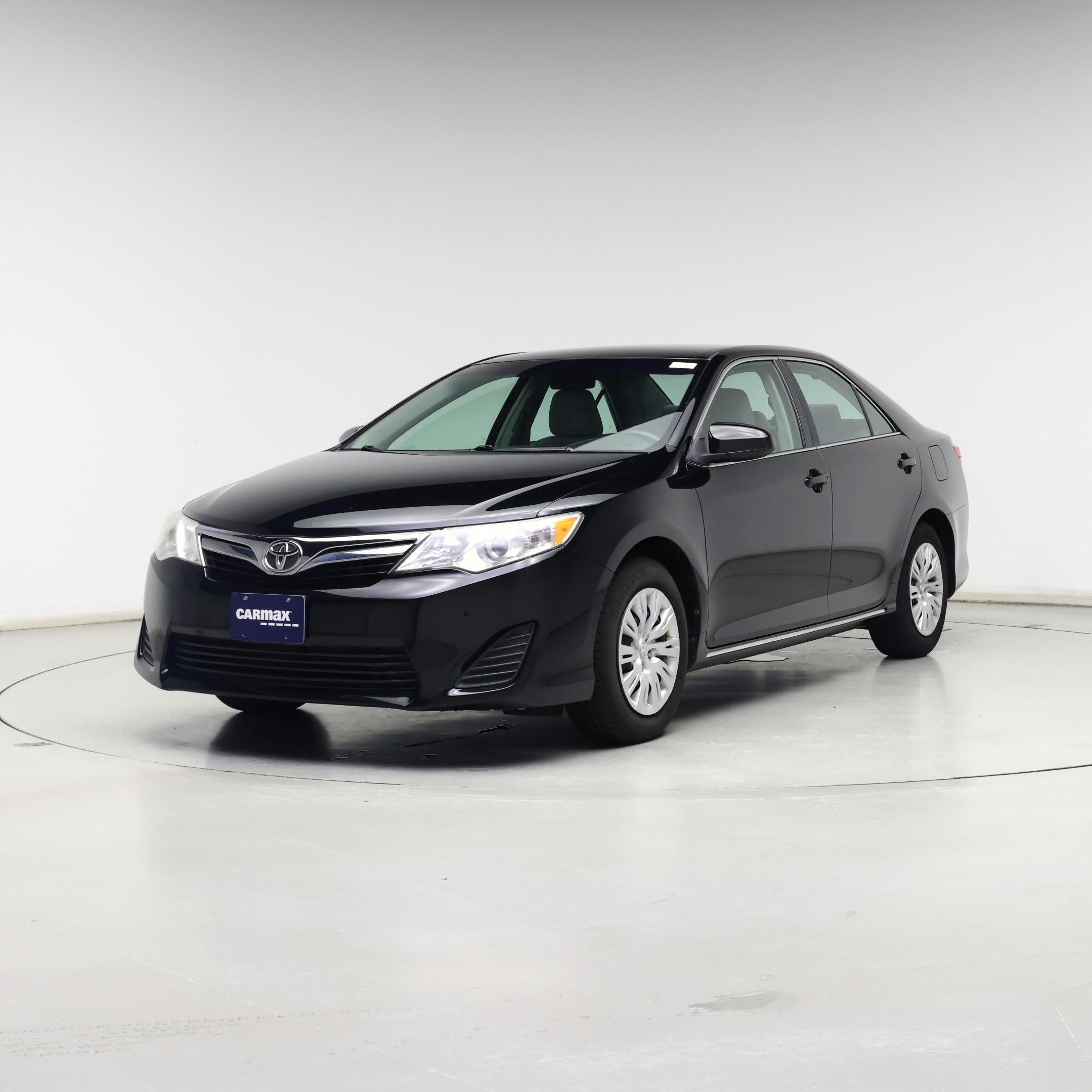 Thumbnail: 2014 Toyota Camry - 4