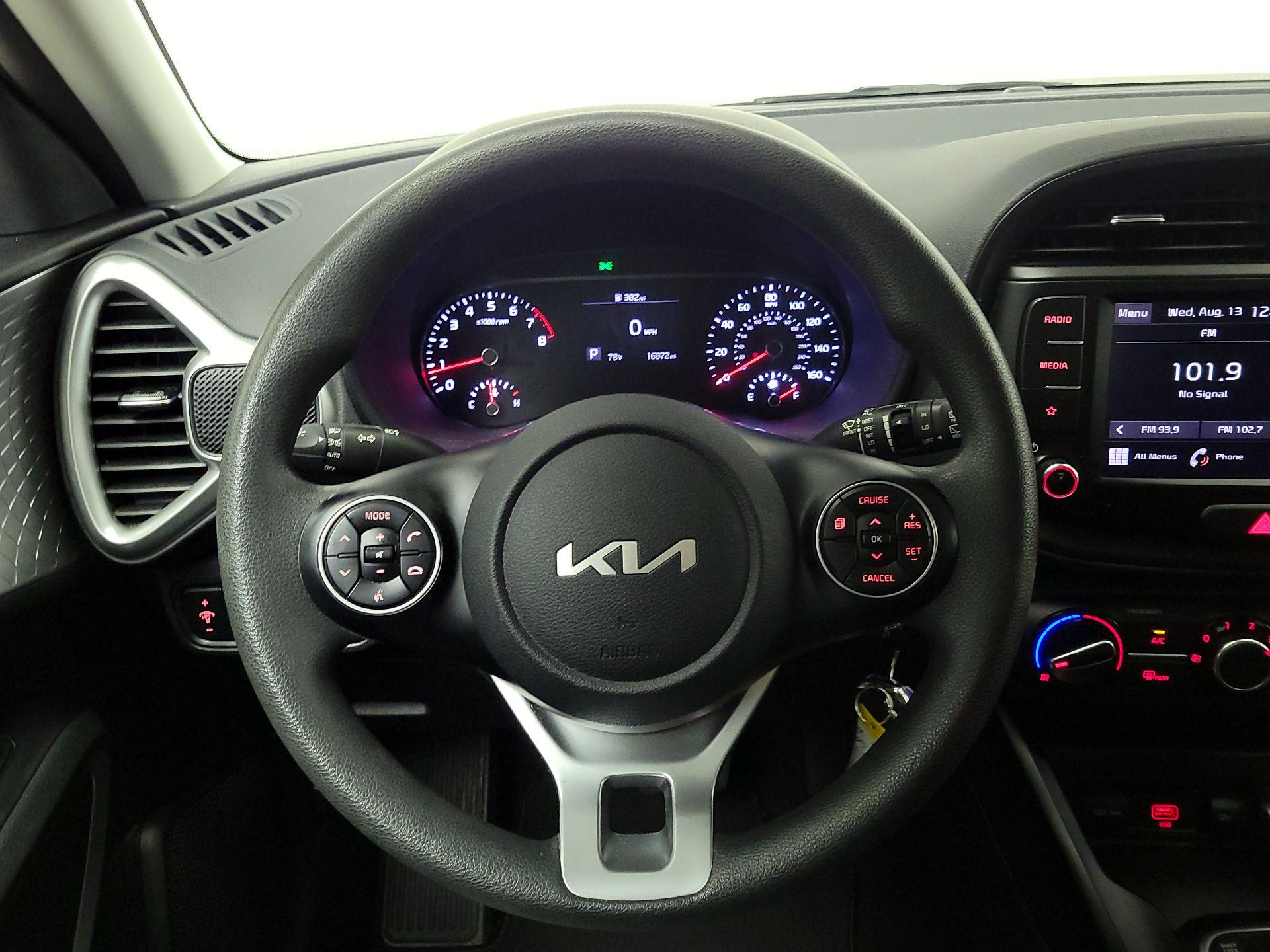 Thumbnail: 2022 Kia Soul - 10