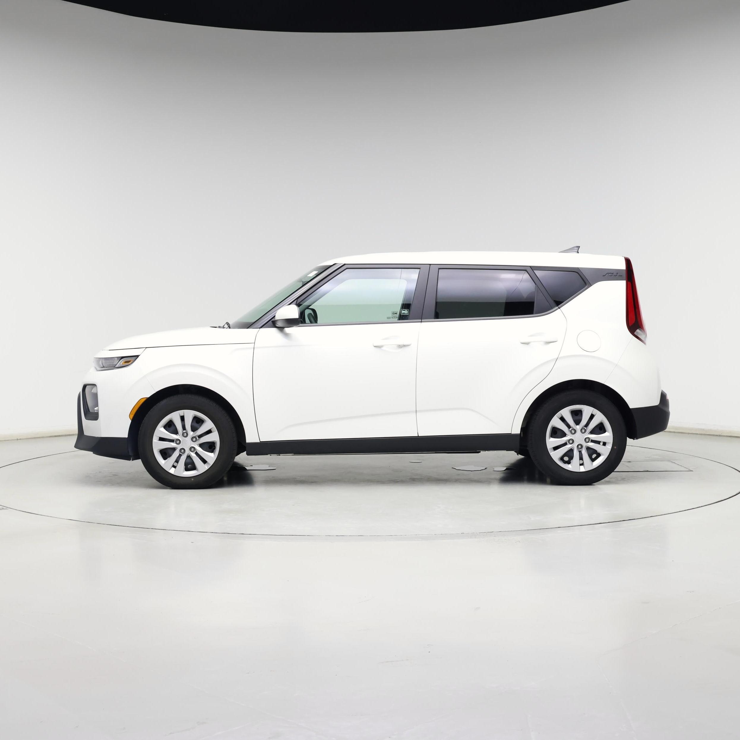 Thumbnail: 2022 Kia Soul - 3