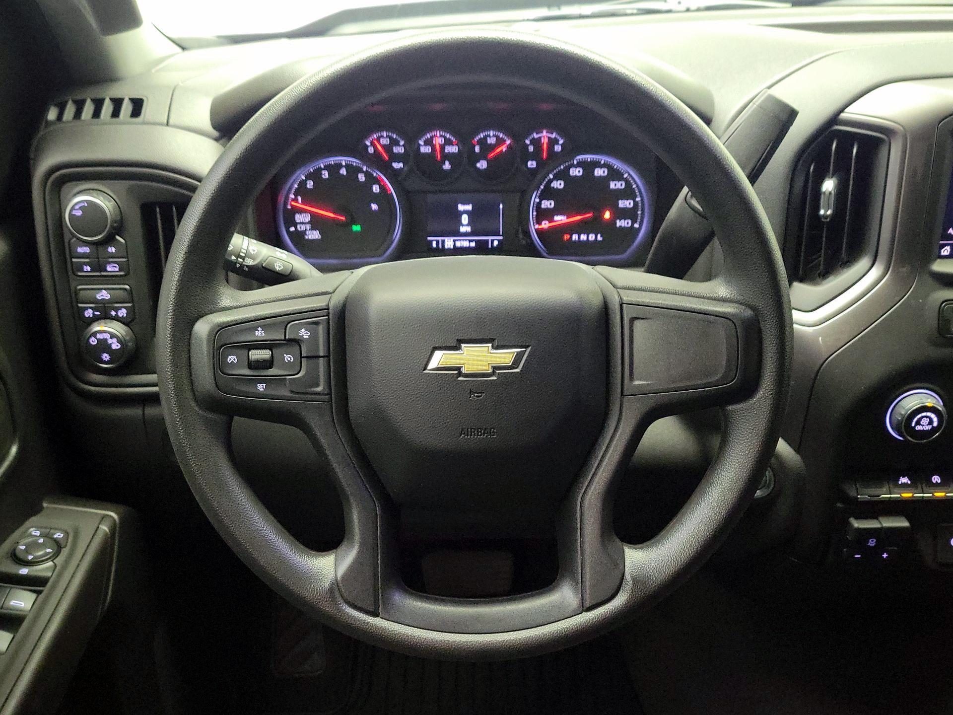 Thumbnail: 2023 Chevrolet Silverado 1500 - 10