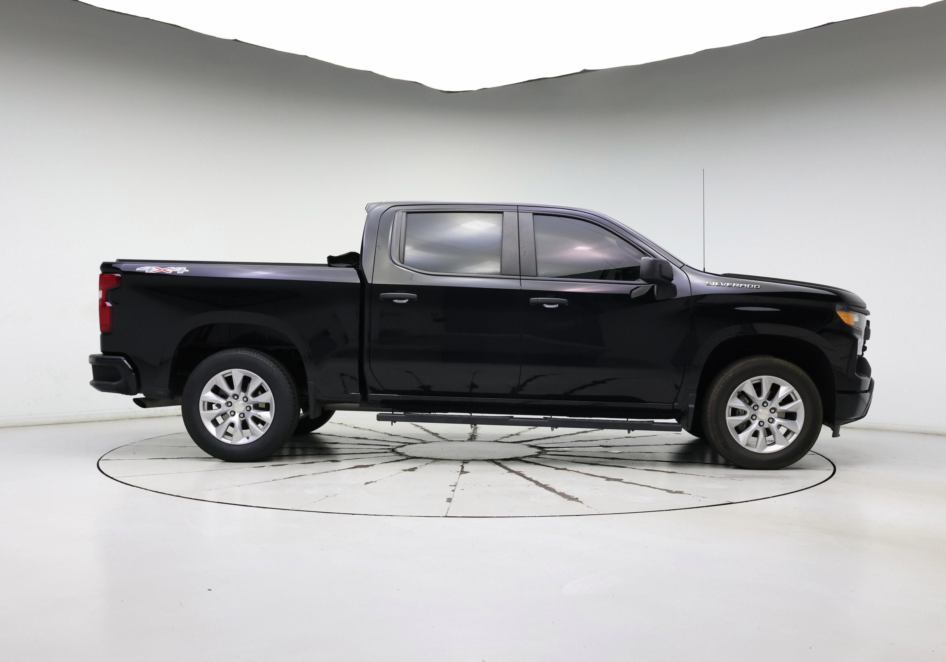 Thumbnail: 2023 Chevrolet Silverado 1500 - 7