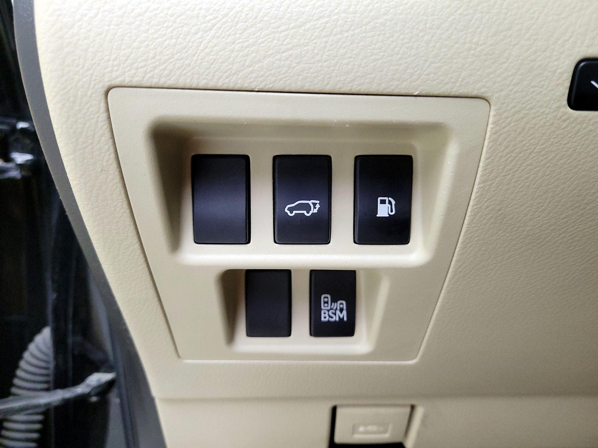 Thumbnail: 2013 Lexus RX - 13