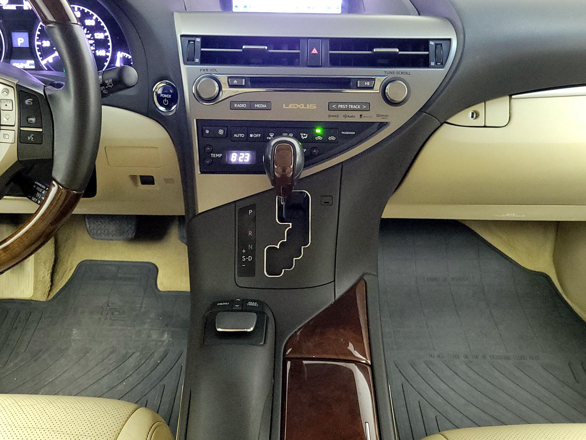Thumbnail: 2013 Lexus RX - 18