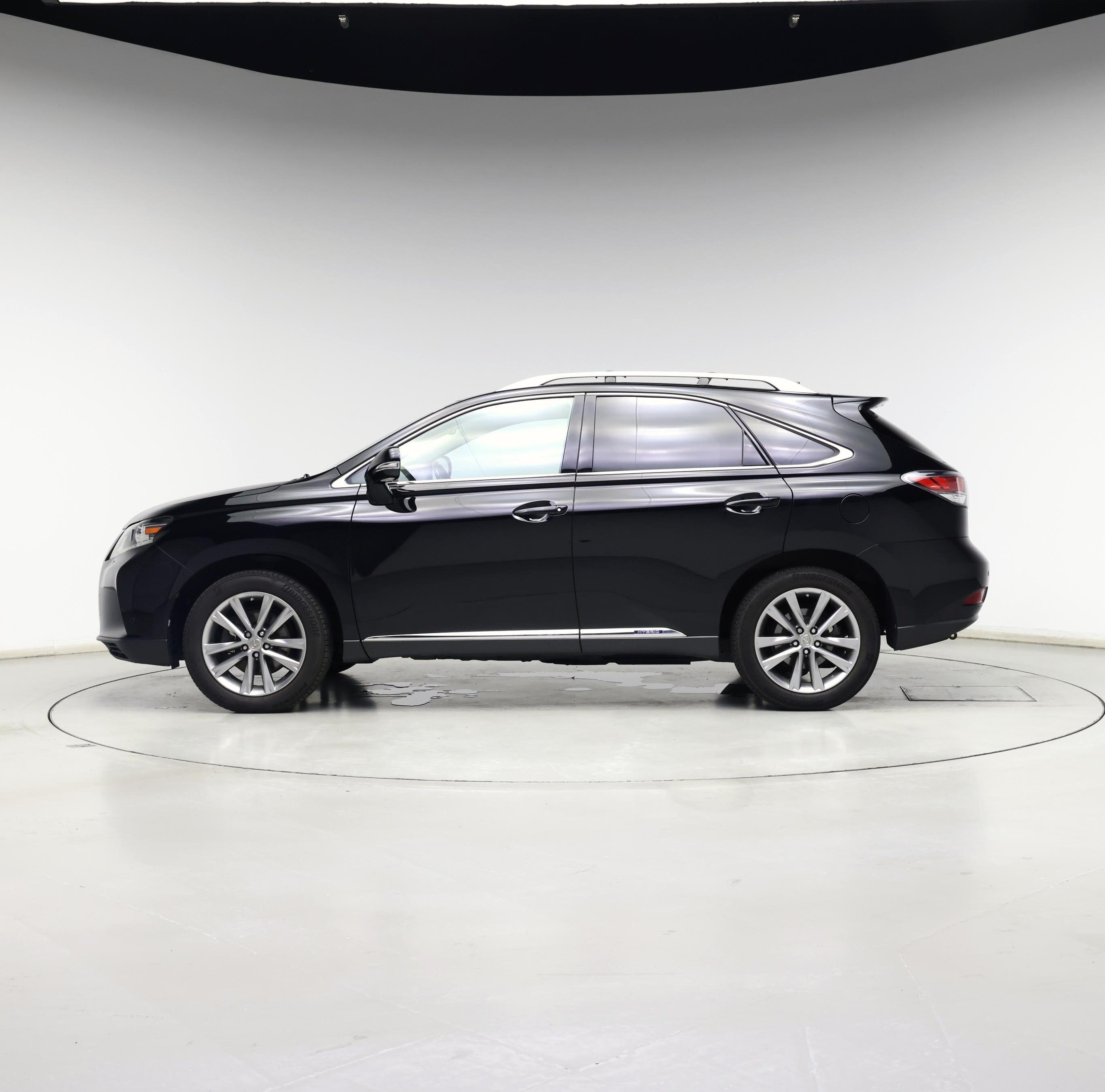 Thumbnail: 2013 Lexus RX - 3