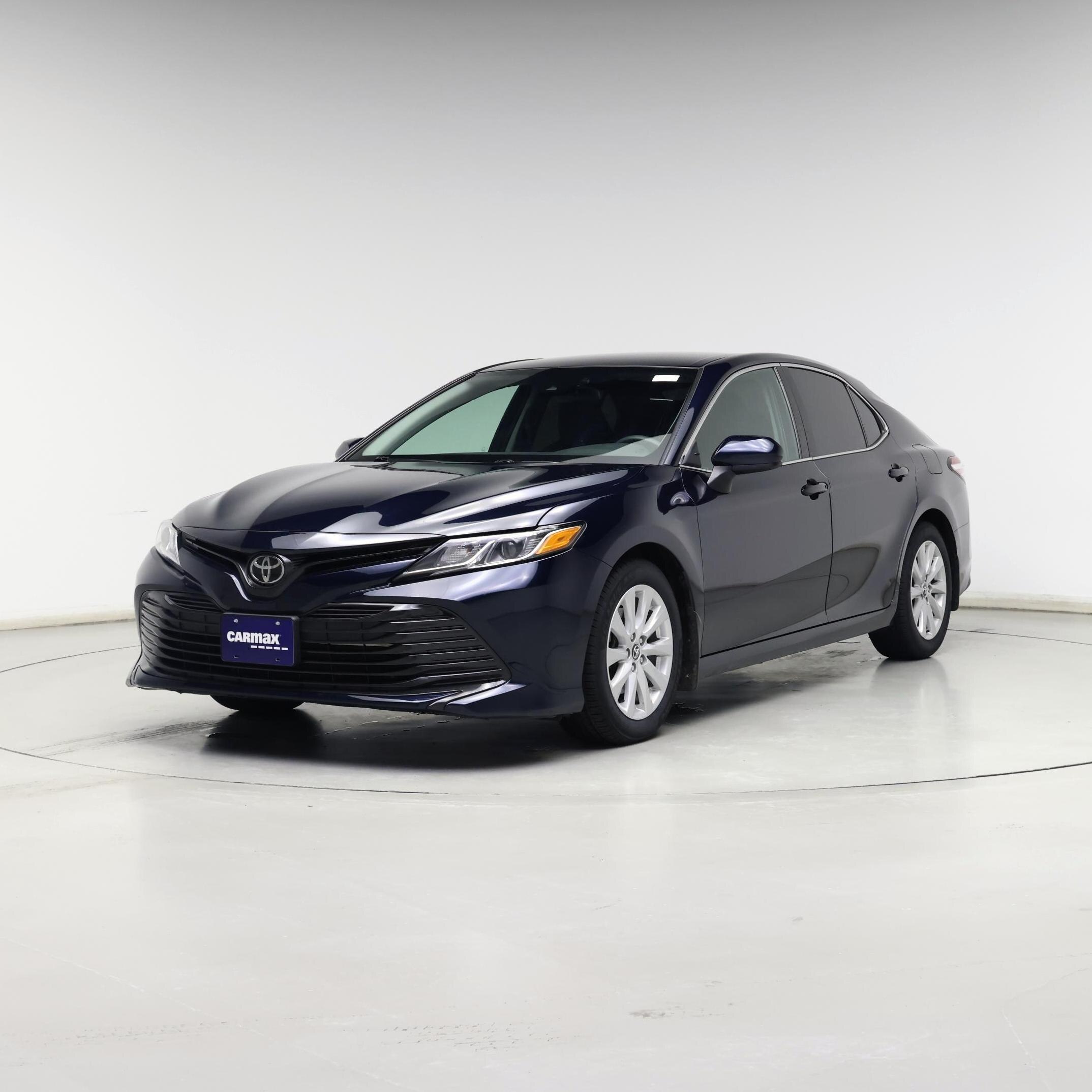 Thumbnail: 2020 Toyota Camry - 4