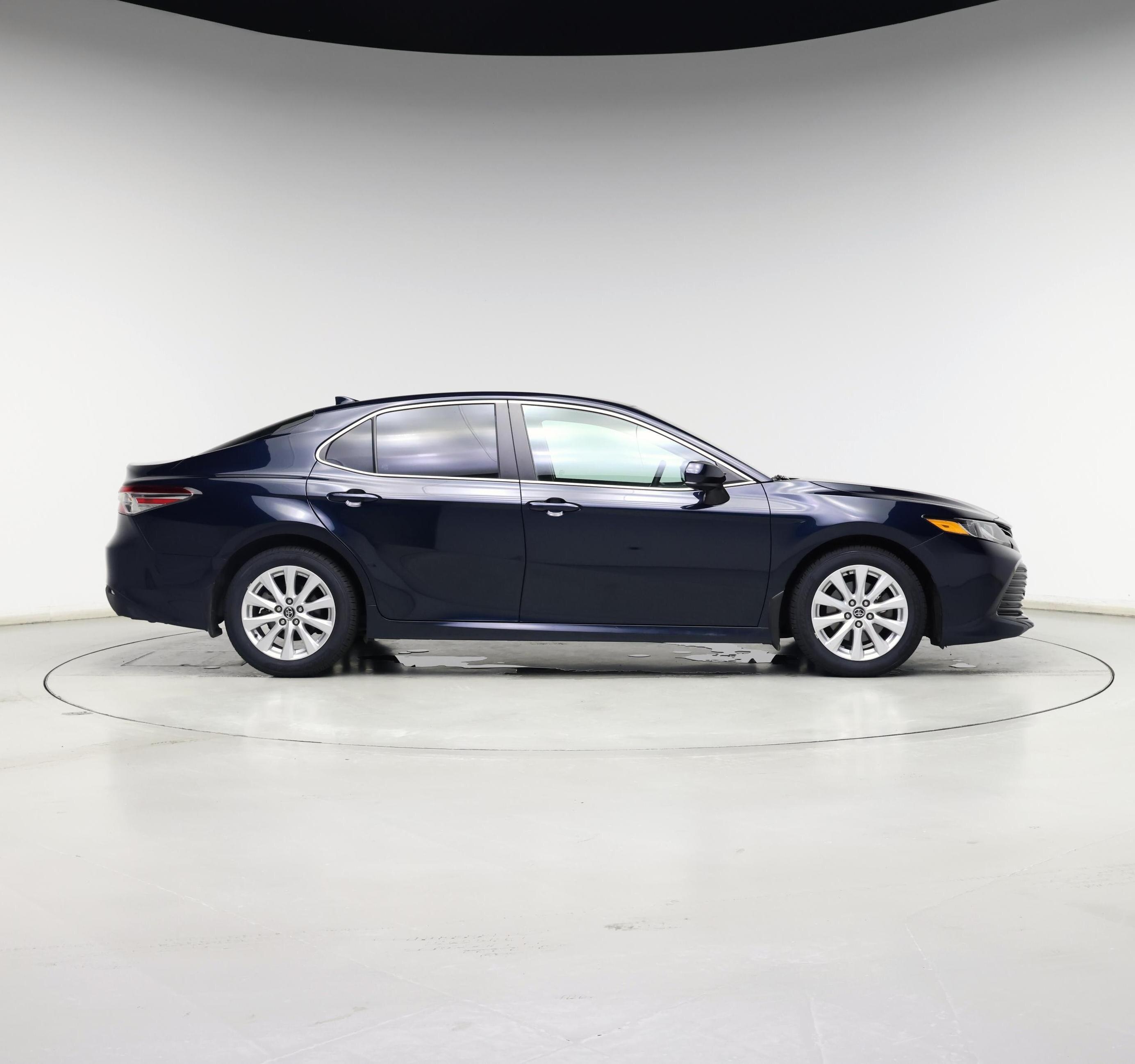 Thumbnail: 2020 Toyota Camry - 7