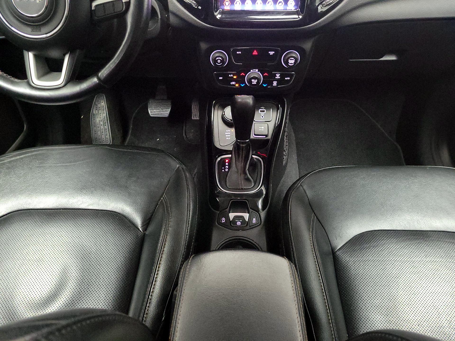 Thumbnail: 2018 Jeep Compass - 17