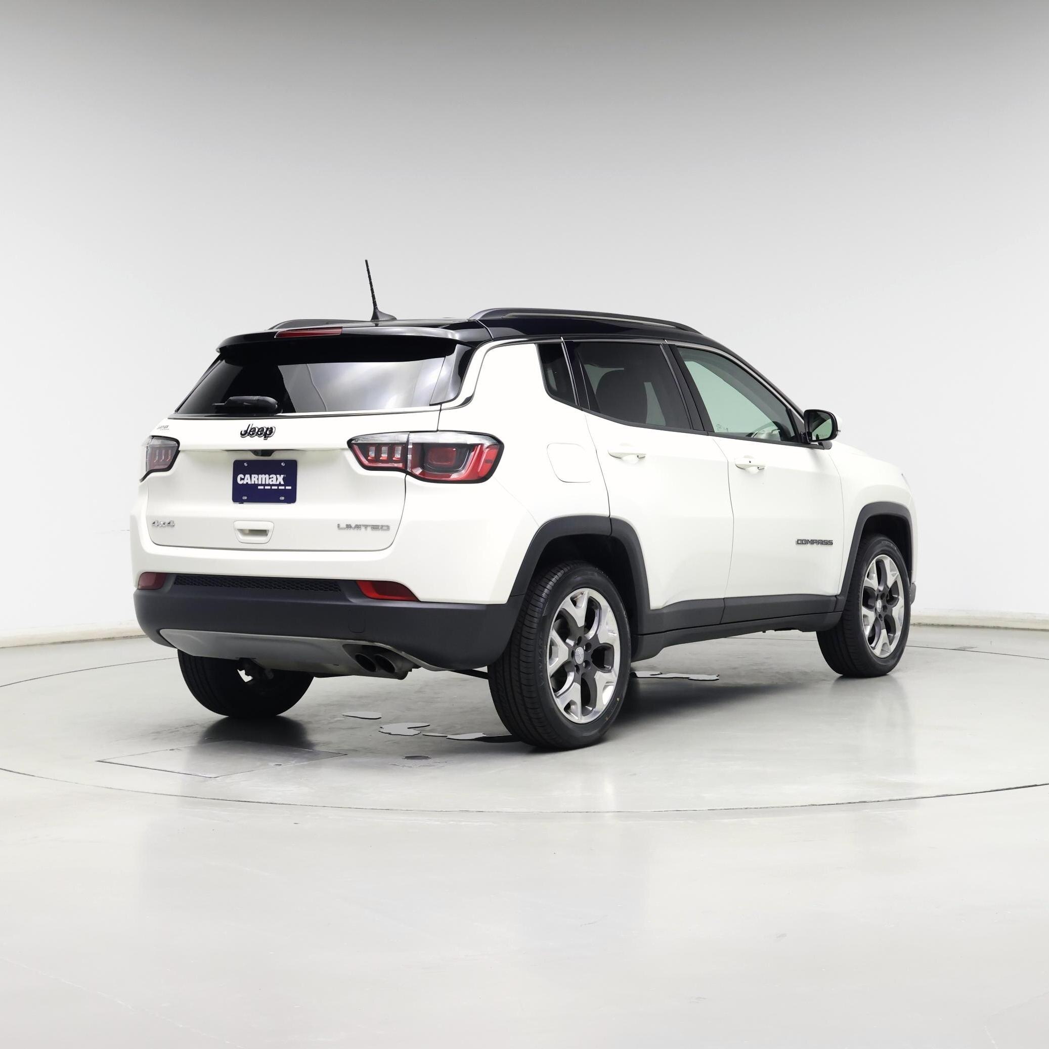 Thumbnail: 2018 Jeep Compass - 8