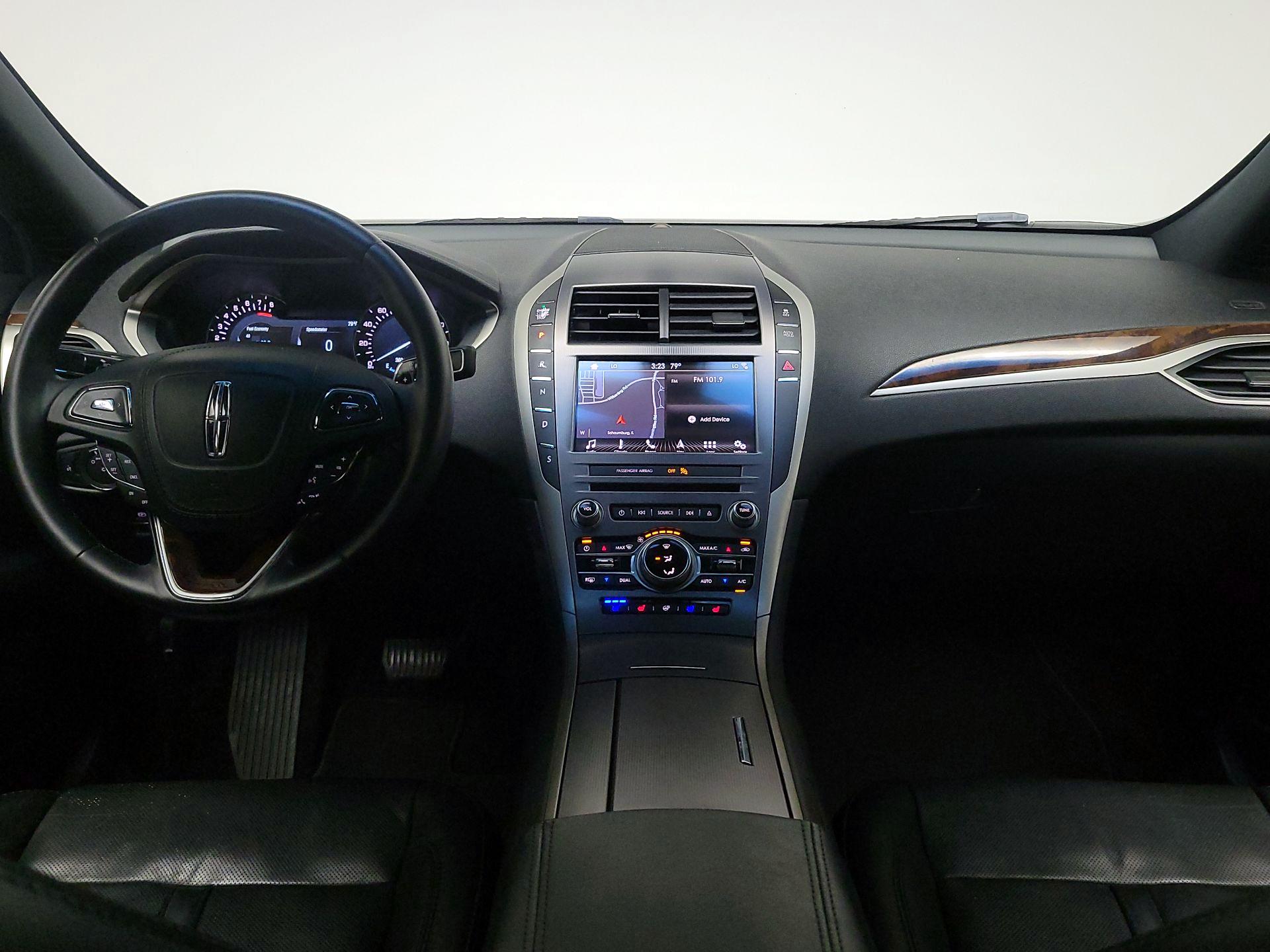 Thumbnail: 2017 Lincoln MKZ - 9