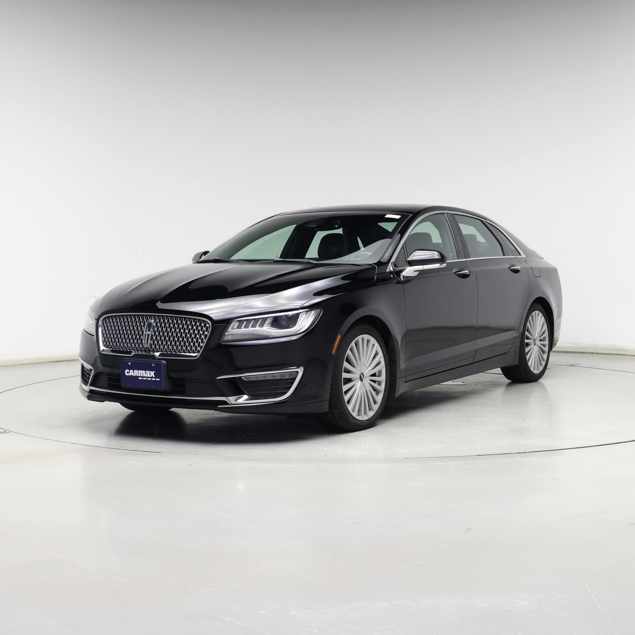Thumbnail: 2017 Lincoln MKZ - 4