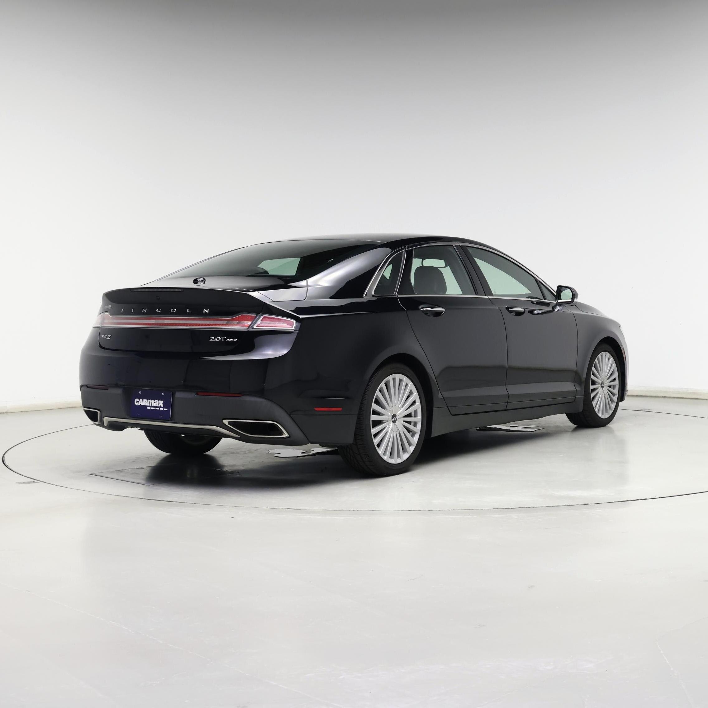 Thumbnail: 2017 Lincoln MKZ - 8